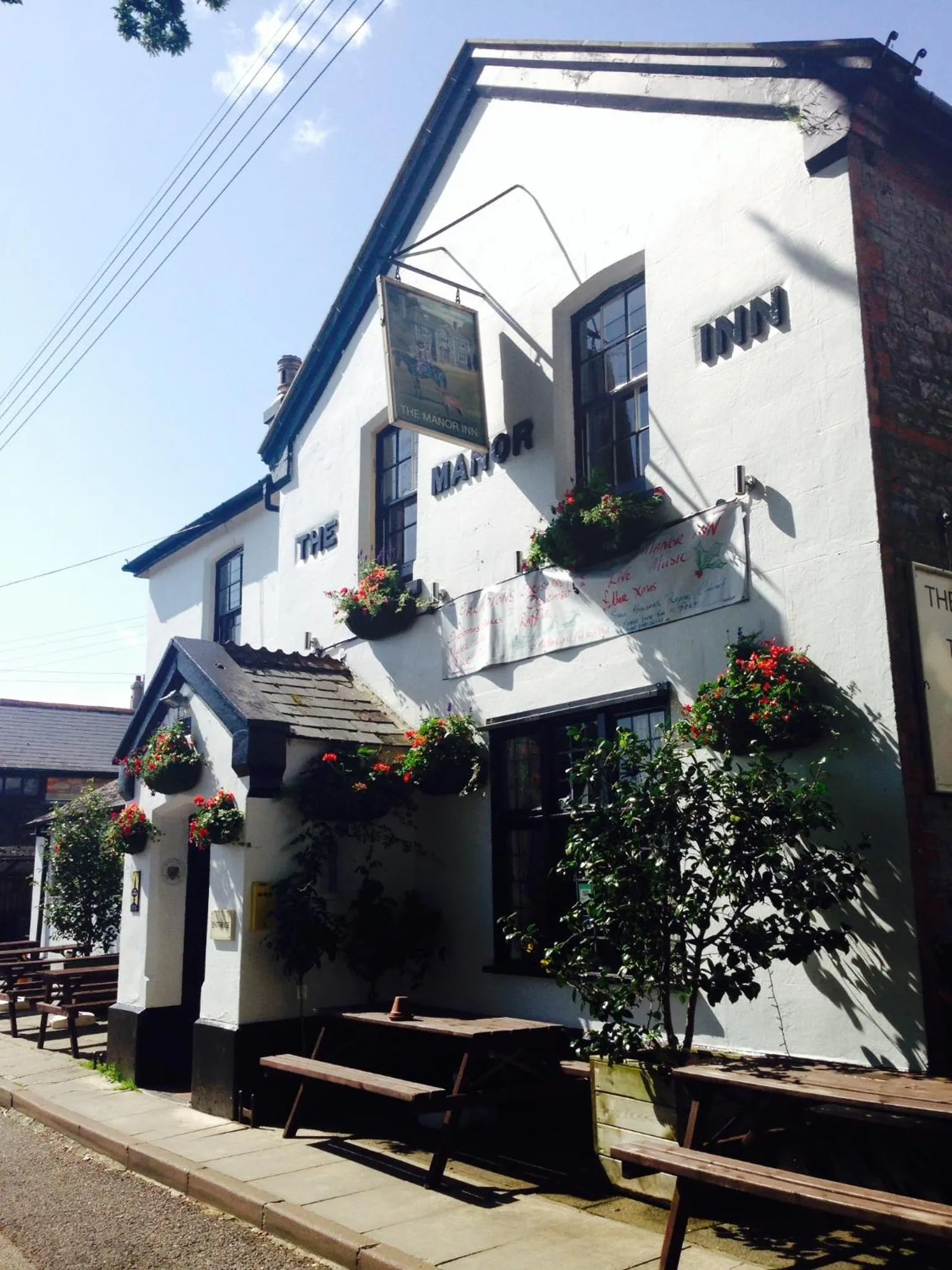 Facade/entrance in Manor Inn Galmpton