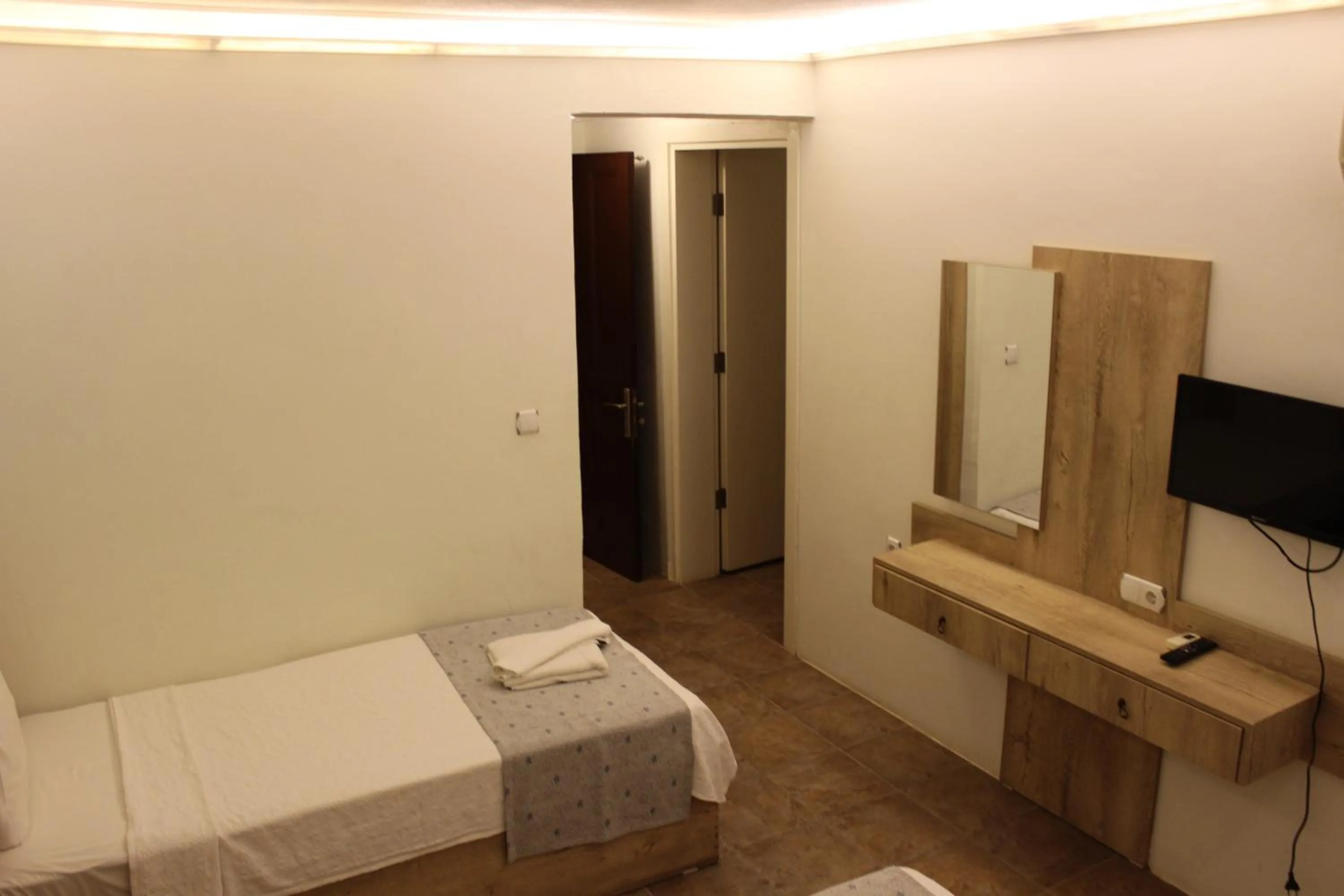 Bed in Tunacan Hotel