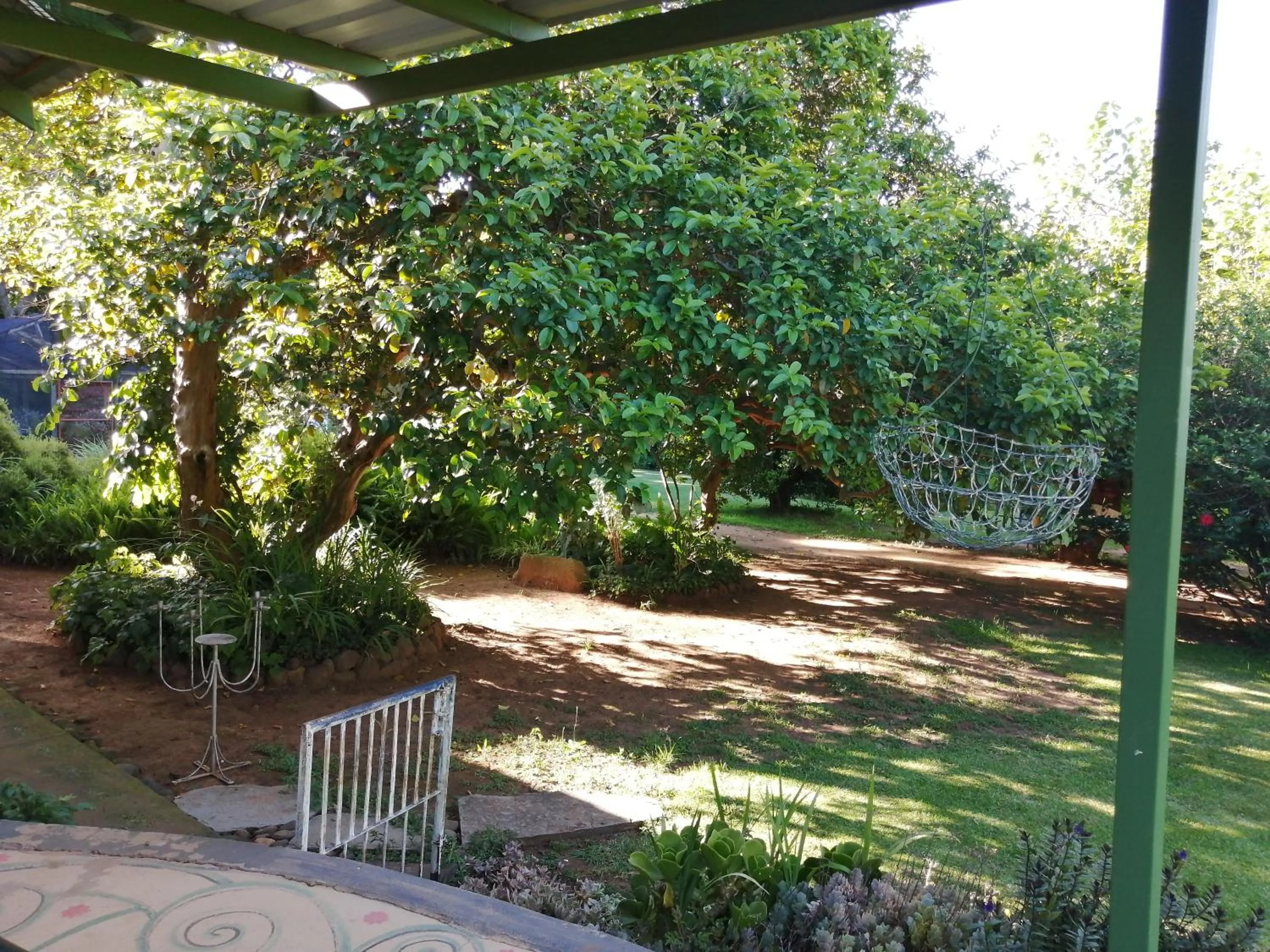 Garden view in Bell Park Self Catering