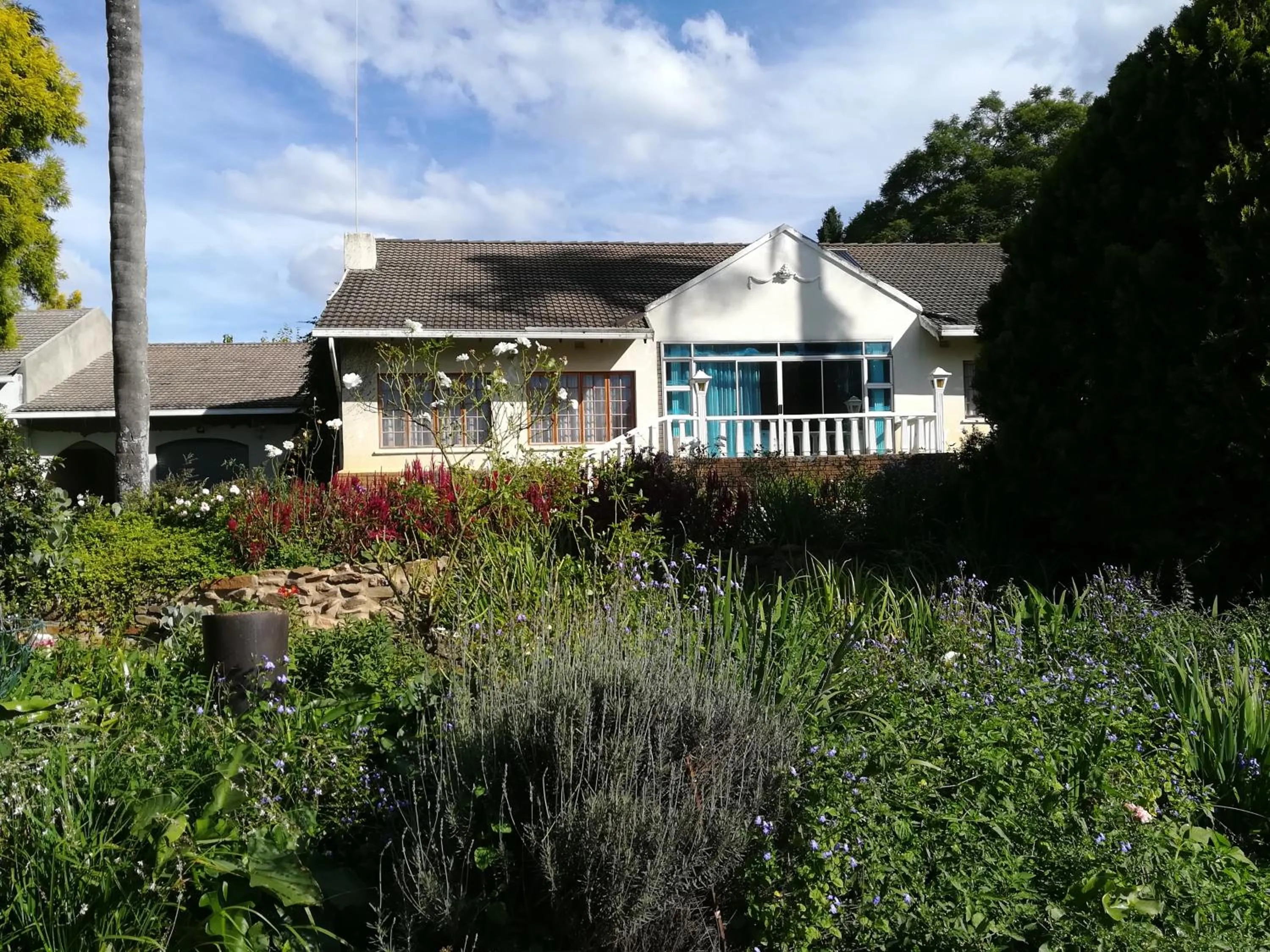 Lake view in Bell Park Self Catering