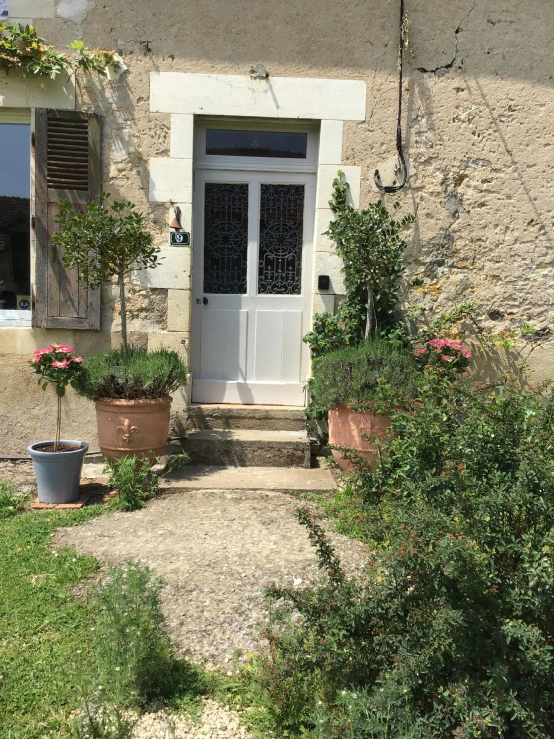 Facade/entrance in Le Domaine