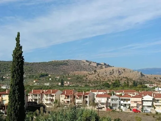 Property building in Kanathos Pigi