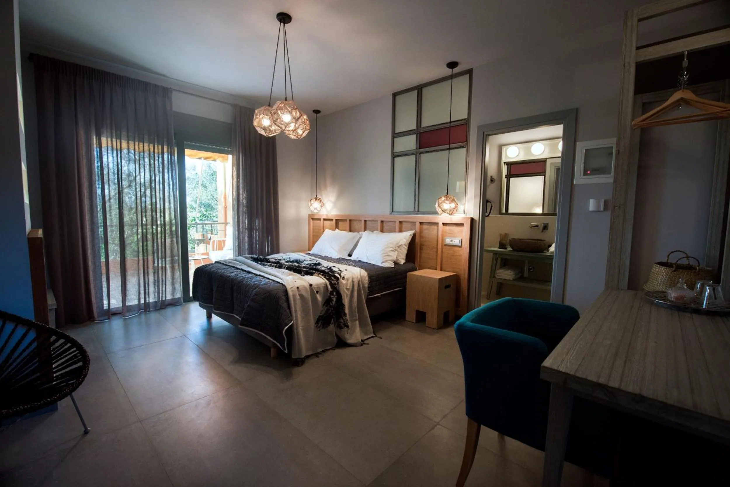 Bed in Kanathos Pigi