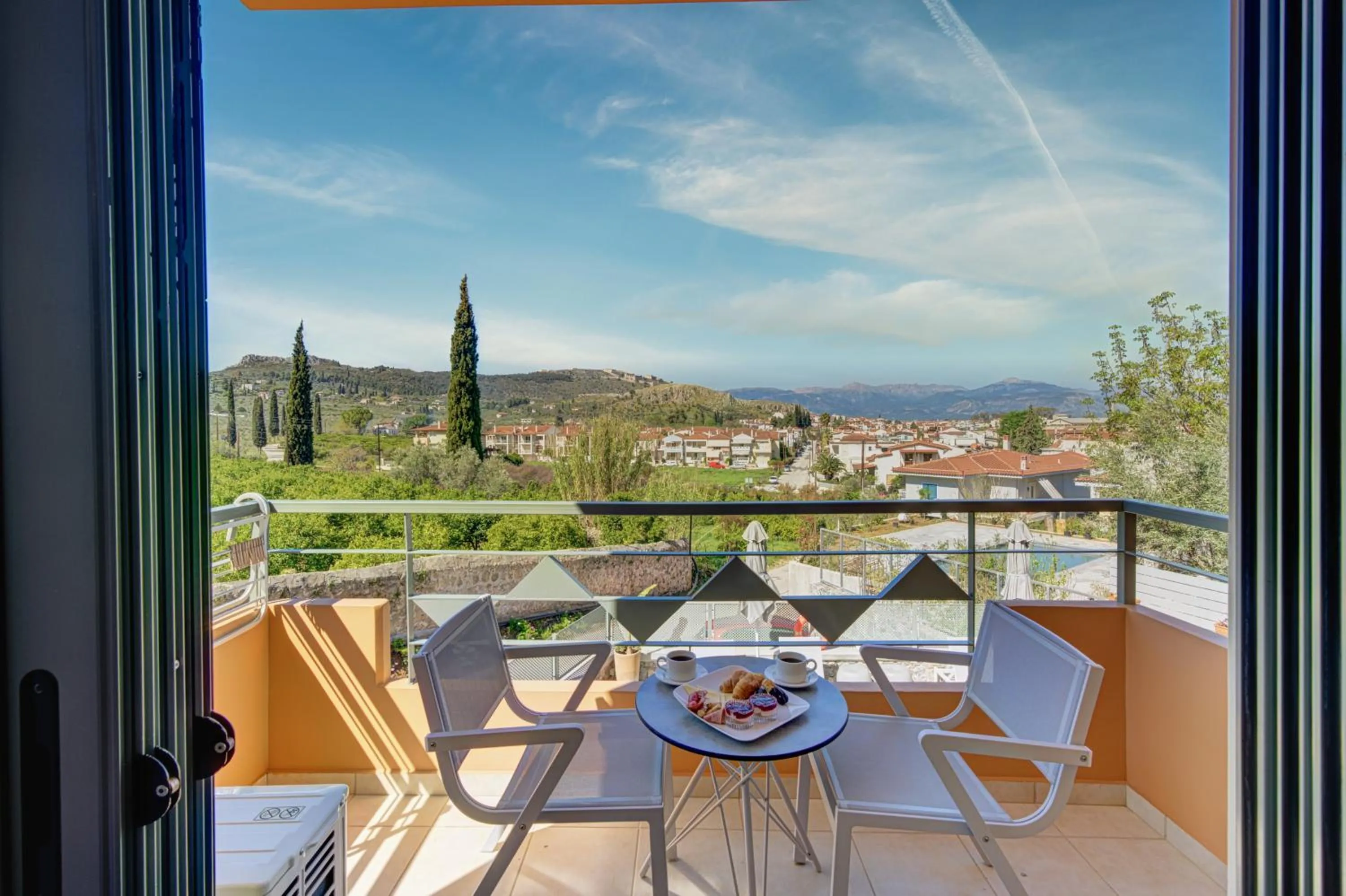 Day in Kanathos Pigi