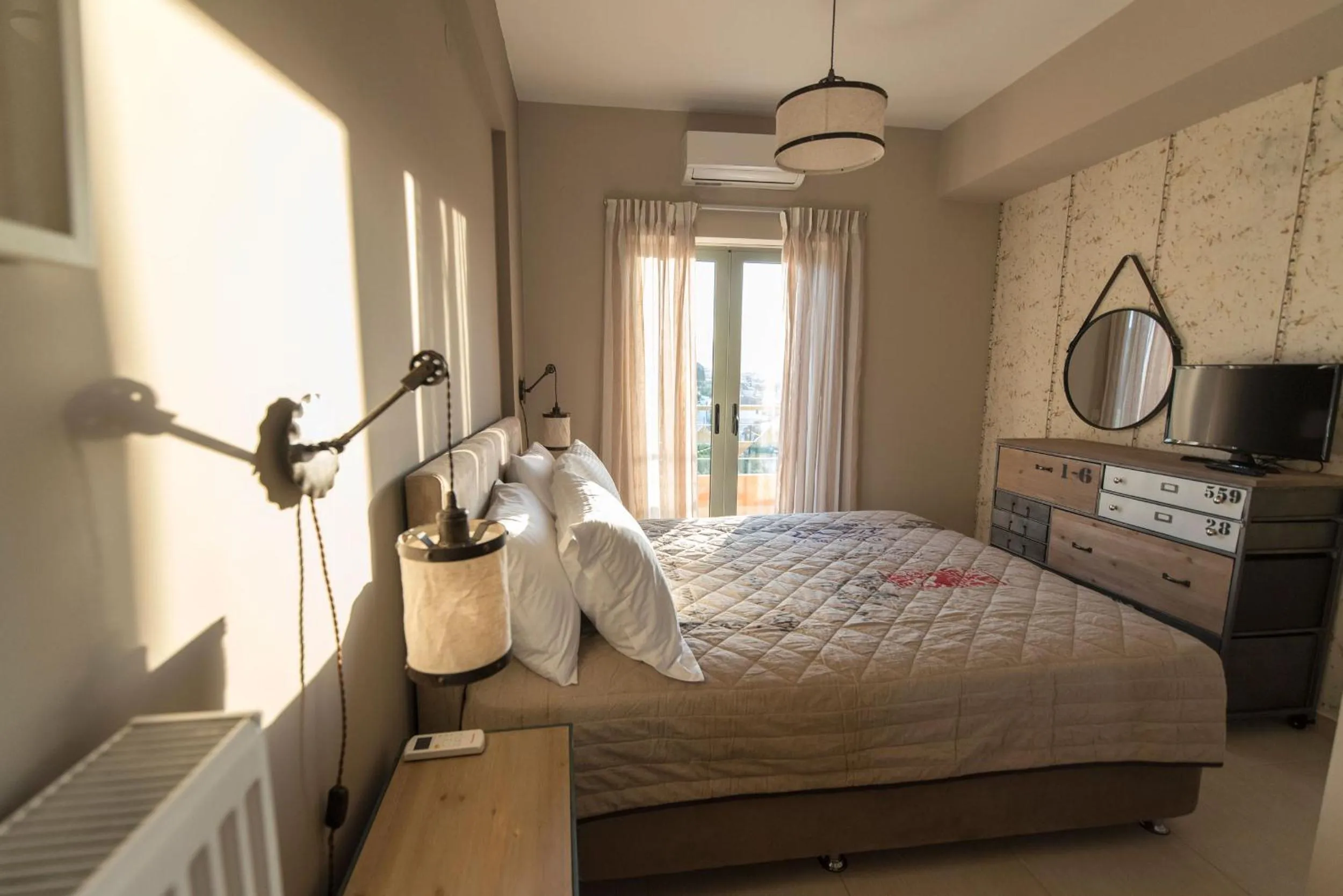 Bed in Kanathos Pigi