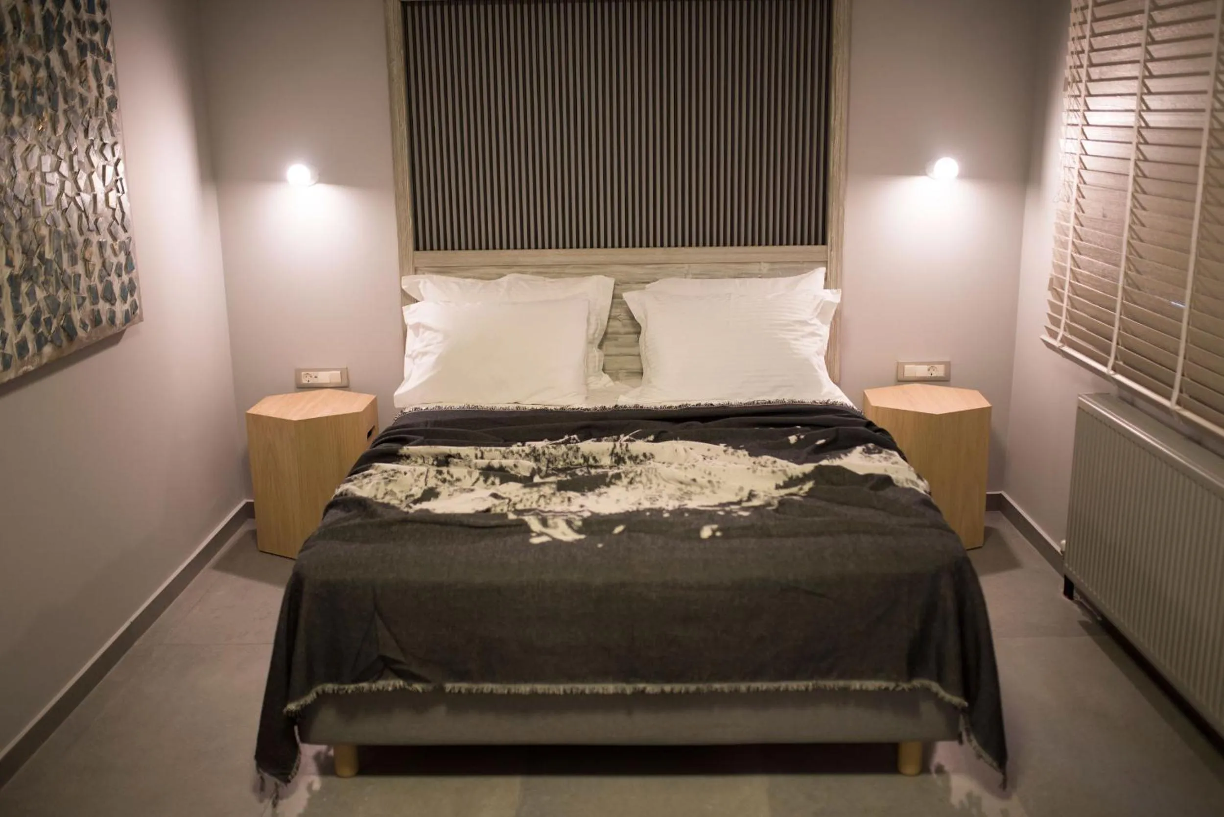 Bed in Kanathos Pigi