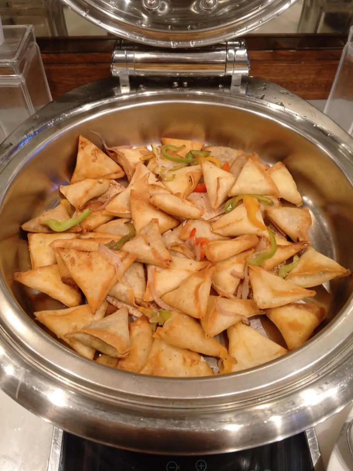 Restaurant/places to eat in Boudl Quraish