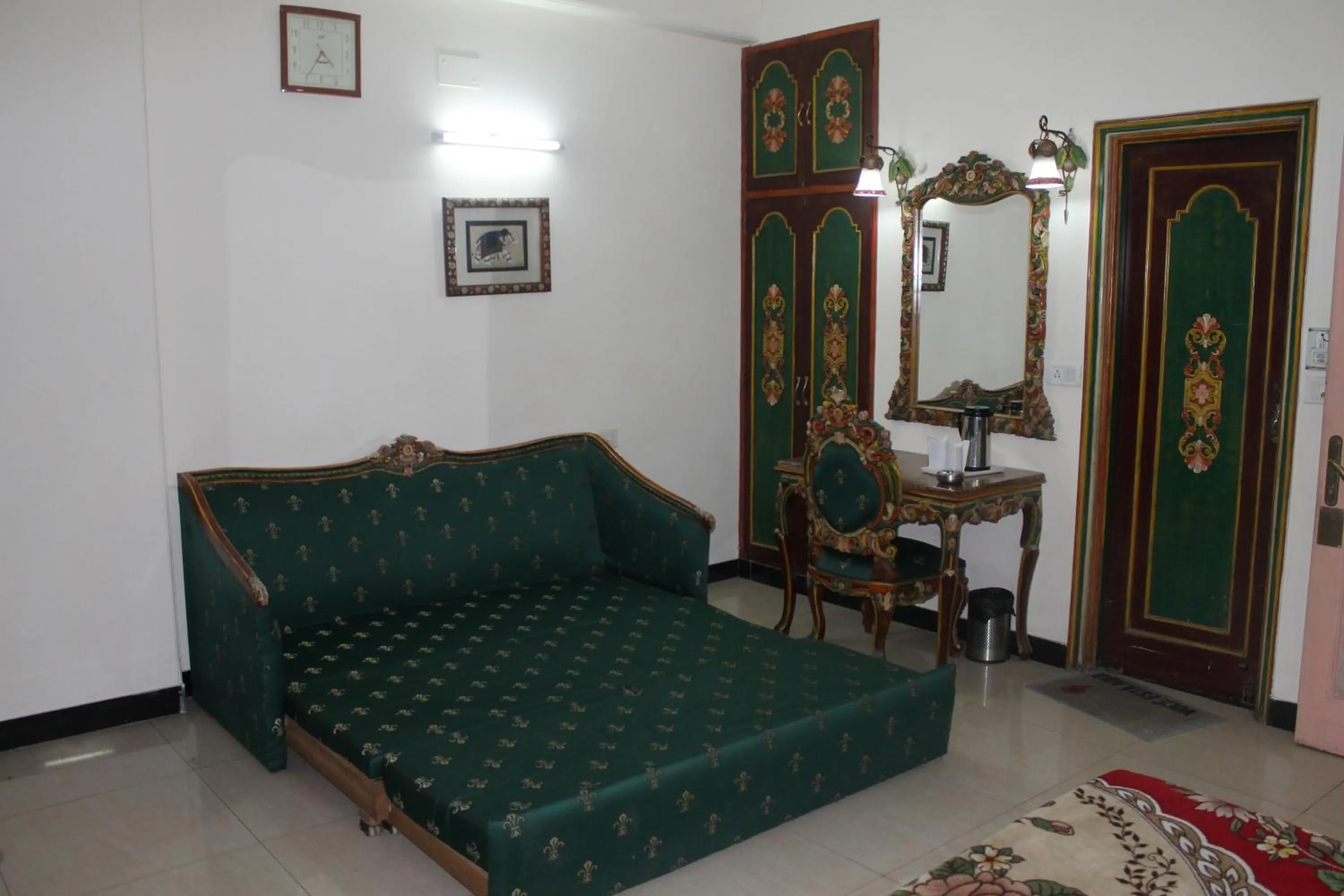 Bed in Hotel Sunstar Residency