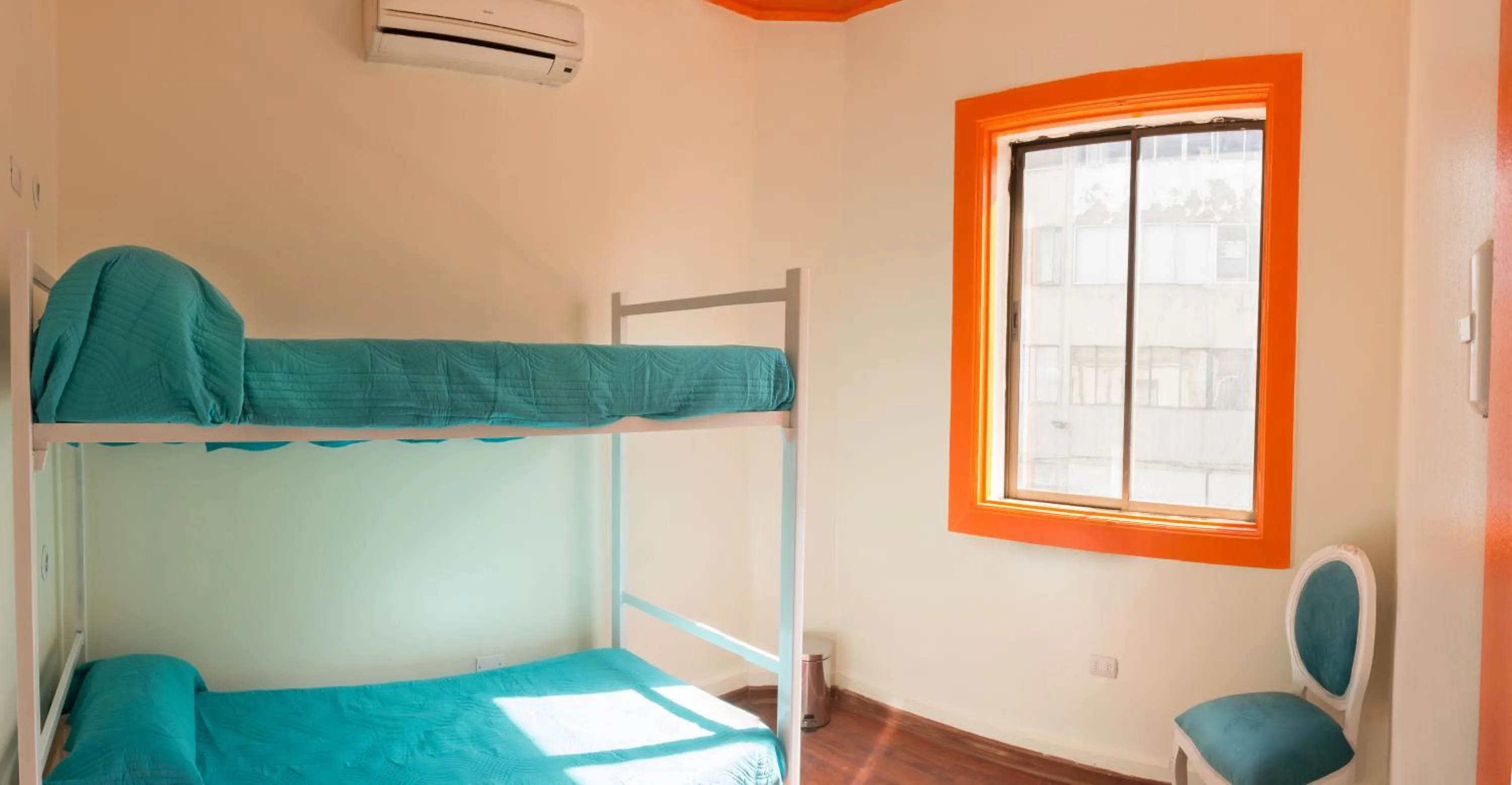 bunk bed in Hostal Casa Aborigen