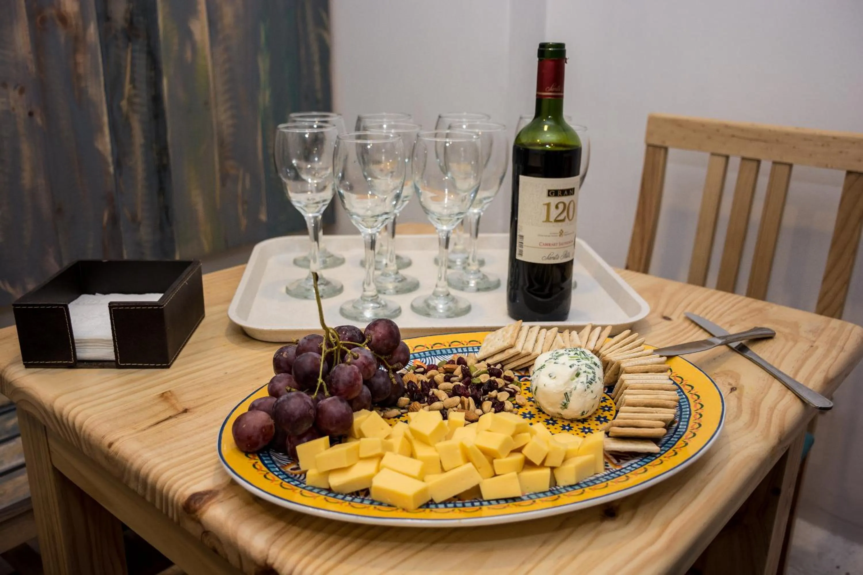 Evening entertainment in Hostal Casa Aborigen