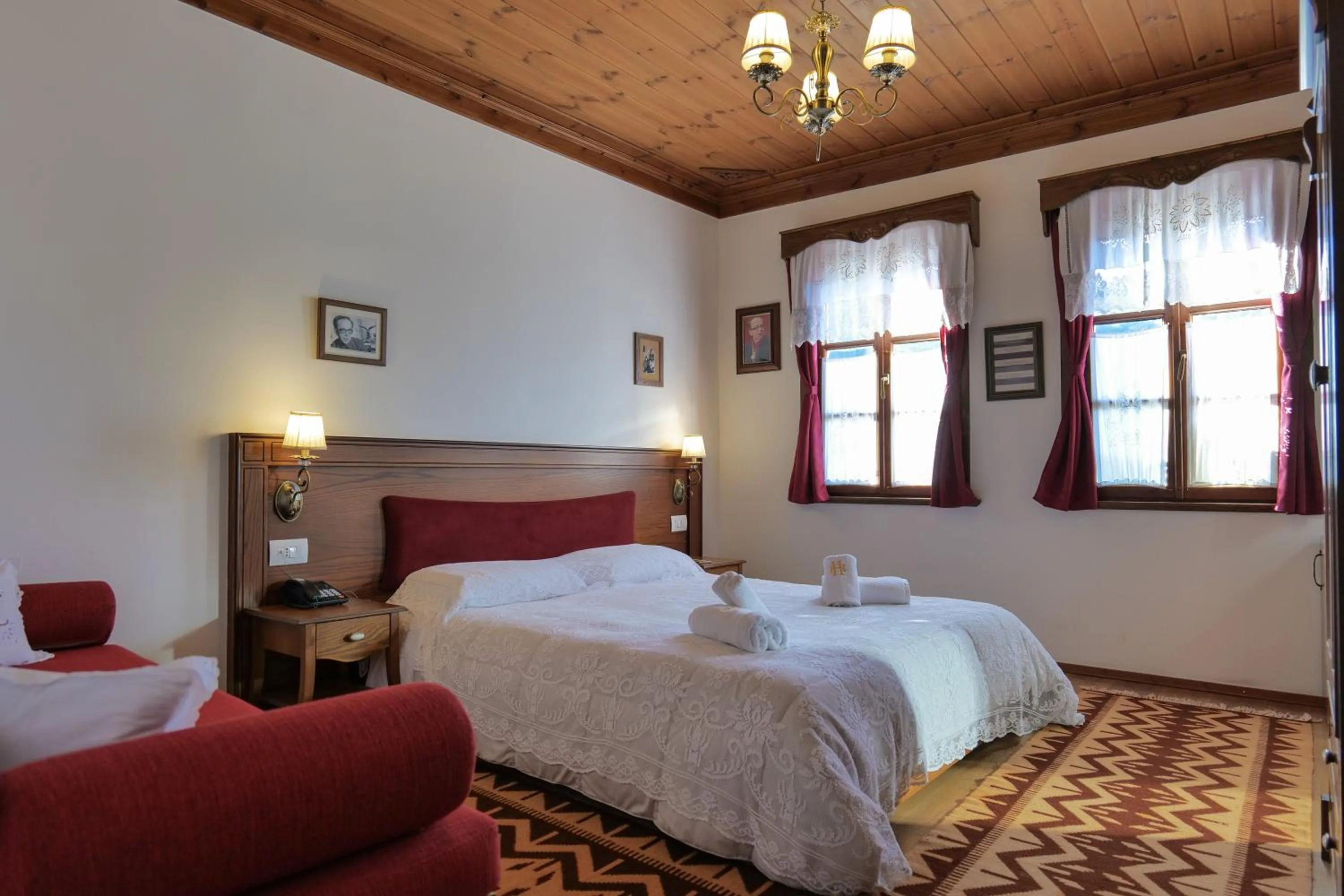 Bedroom in Hotel Bineri