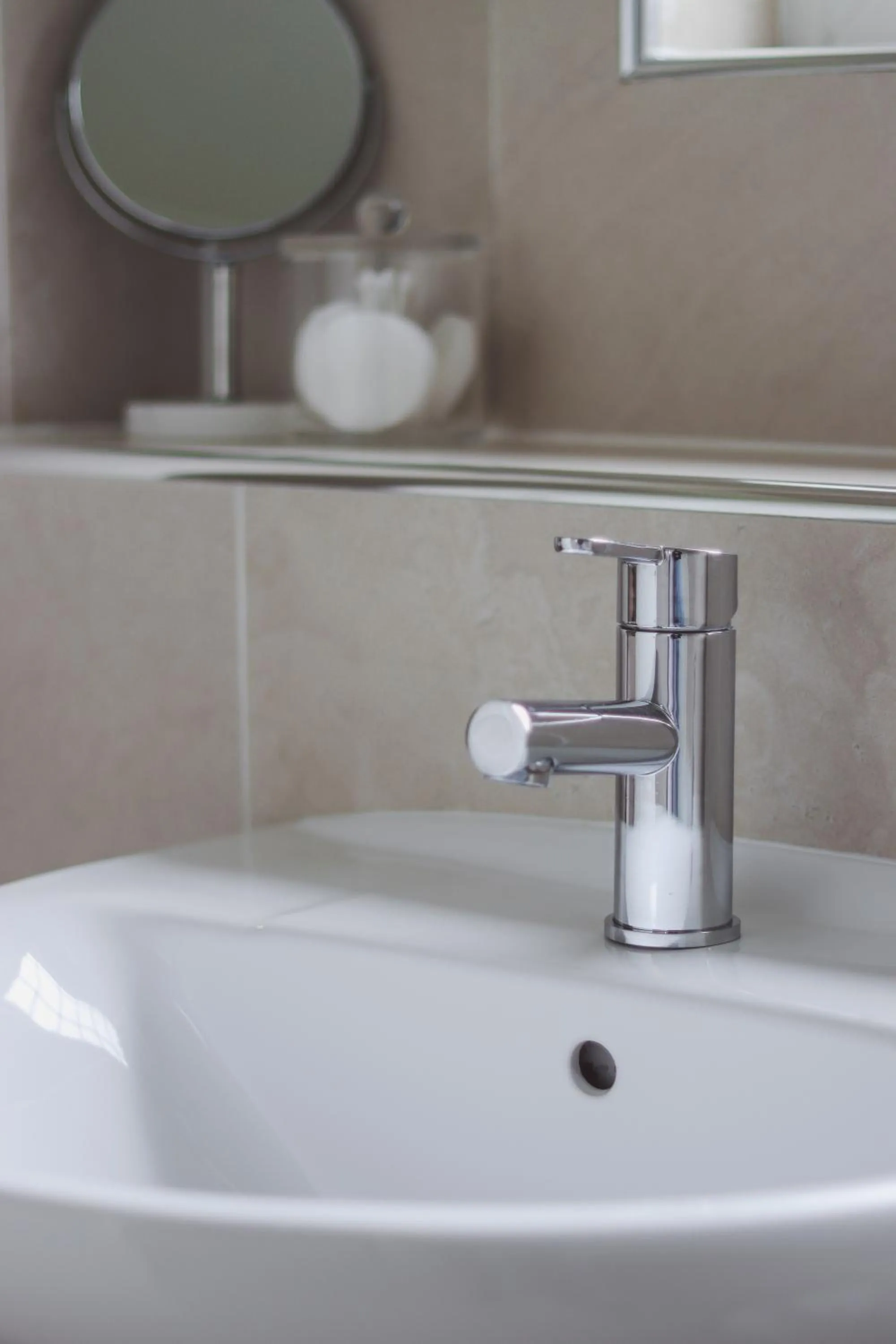 Longlands Inn & Cottages