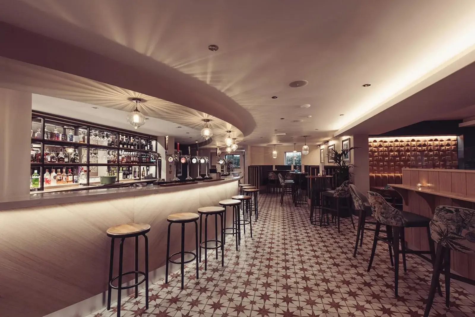 Longlands Inn & Cottages Longlands Inn & Cottages