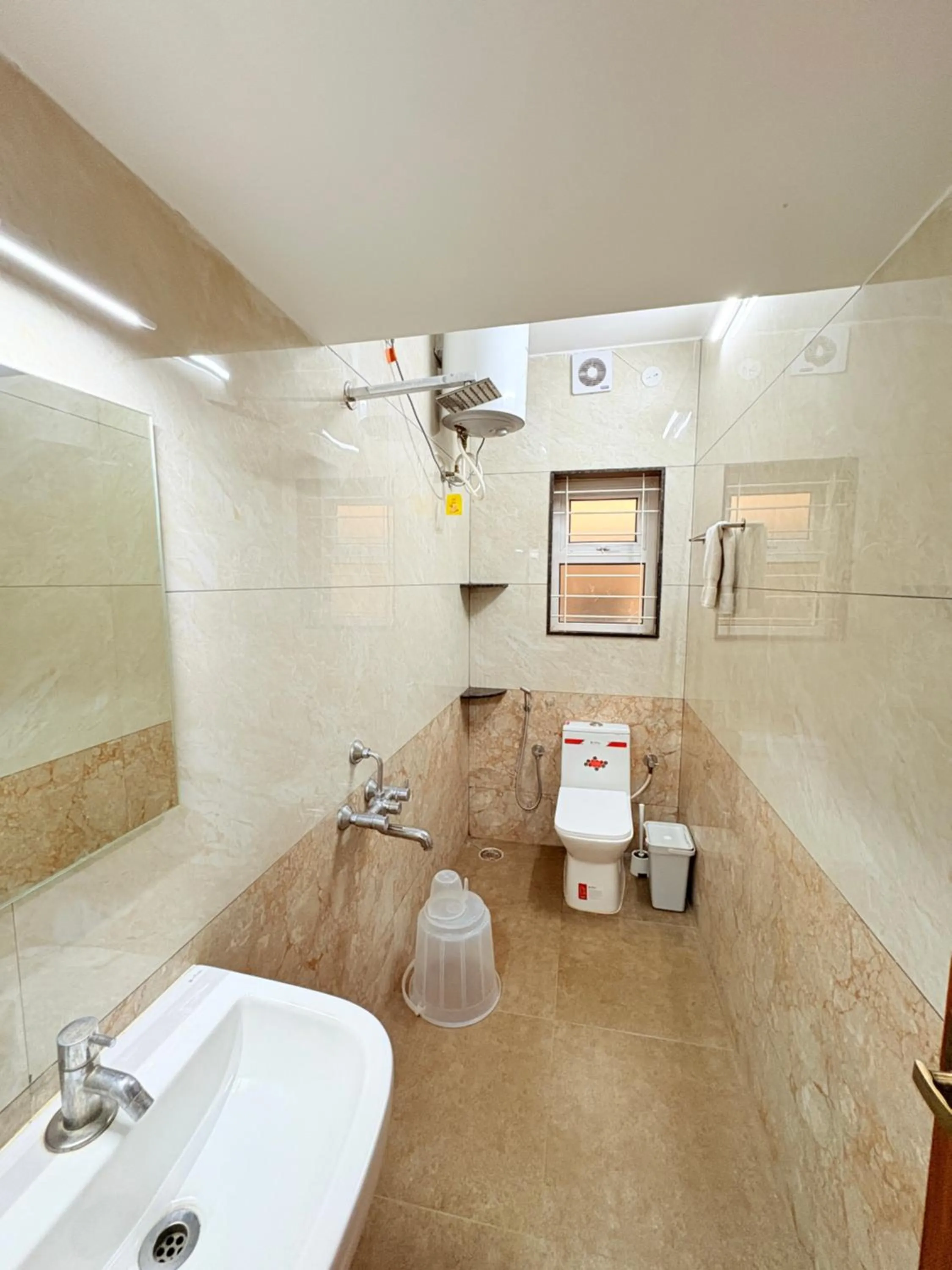 Sunshine Suites-Premium