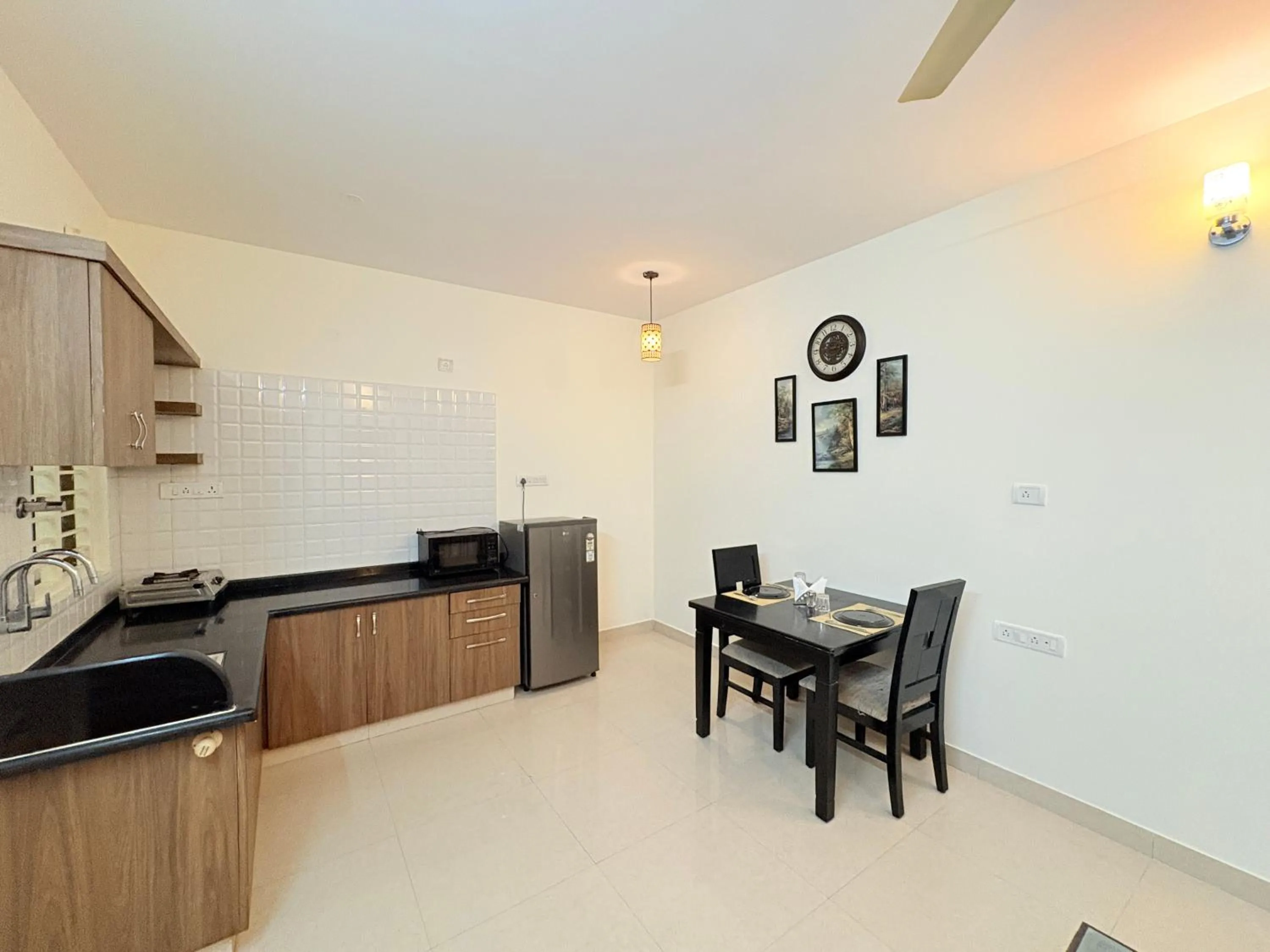 Sunshine Suites-Premium