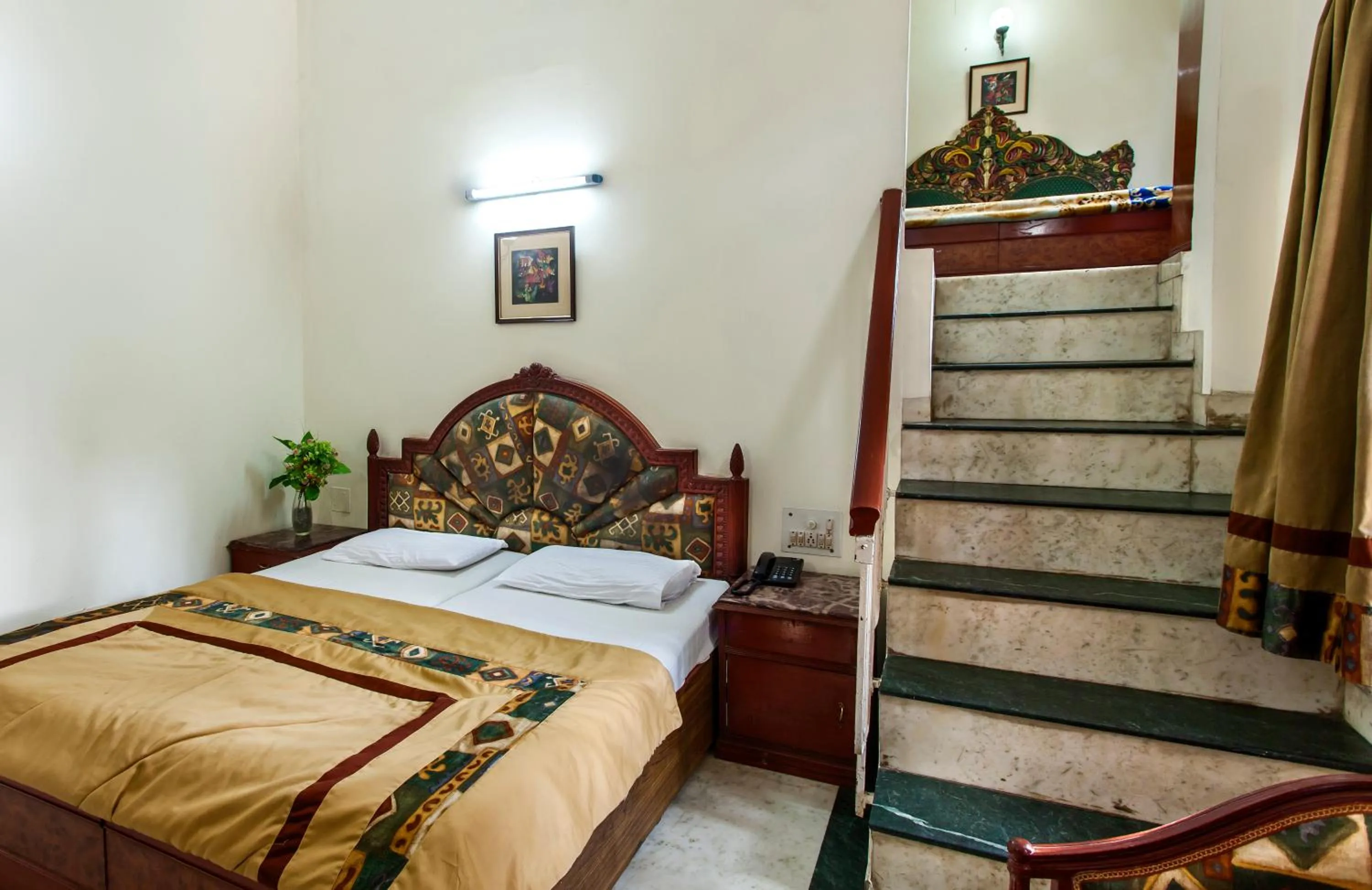 Bedroom in Hotel Sunshine