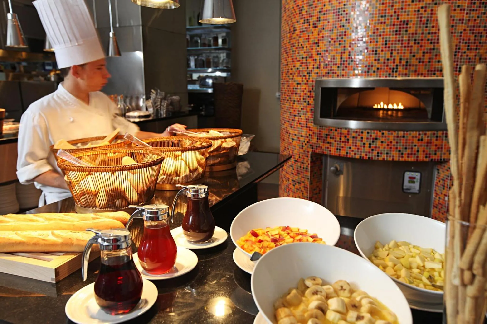 Restaurant/places to eat in InterContinental Costa Rica at Multiplaza Mall by IHG