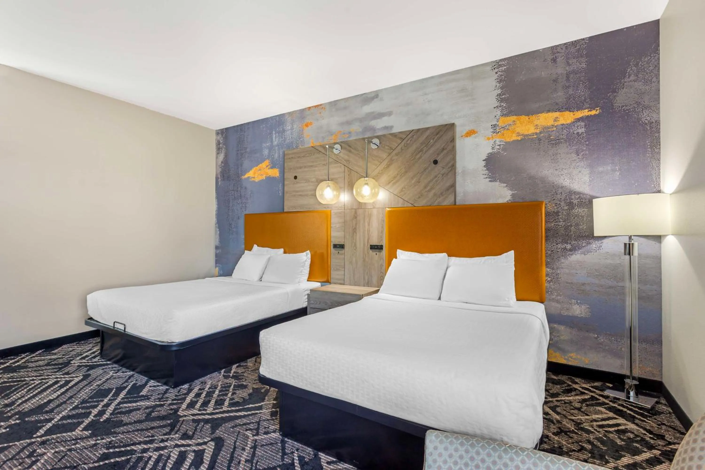 Bedroom, Bed in Best Western Chambersburg