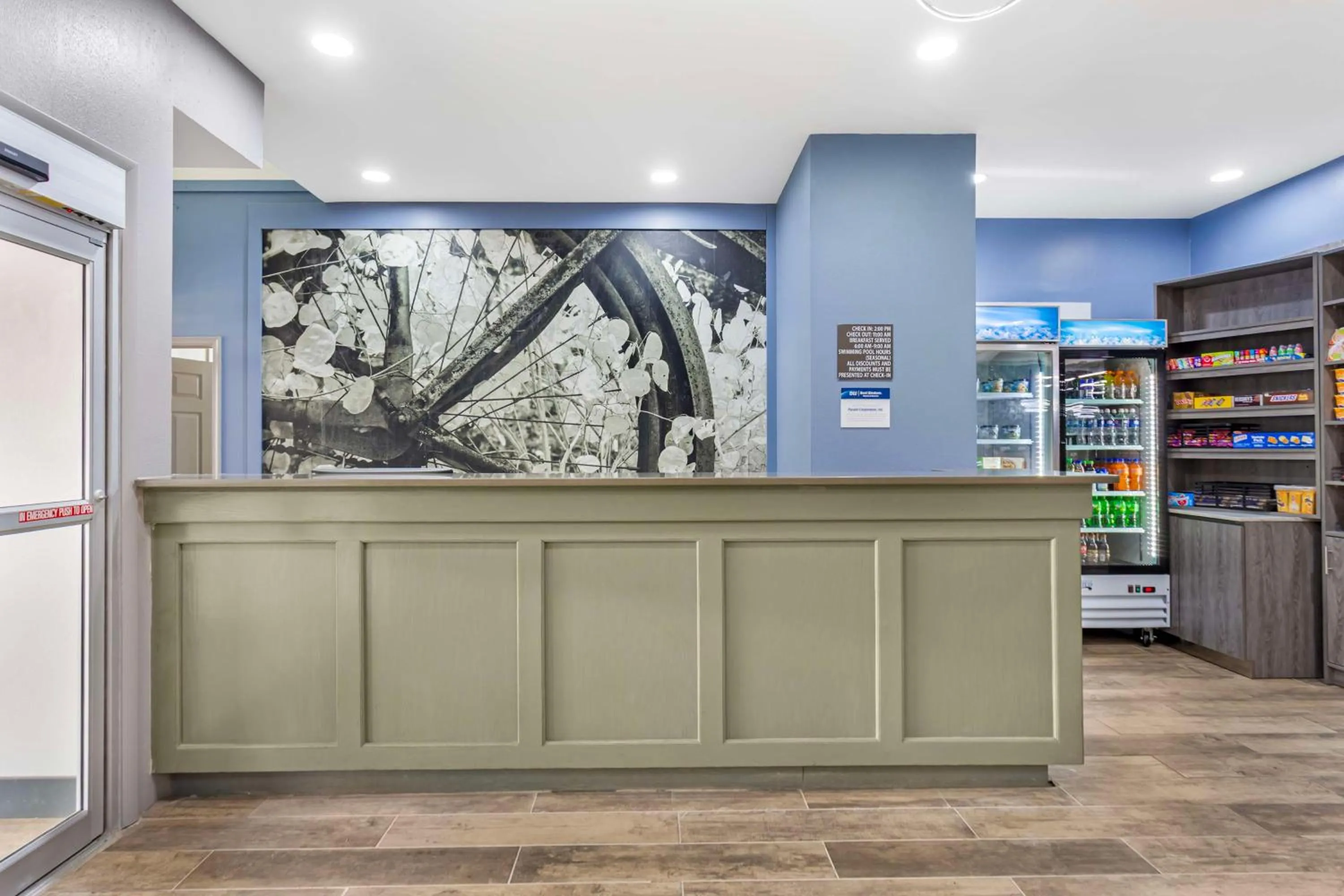 Lobby or reception in Best Western Chambersburg