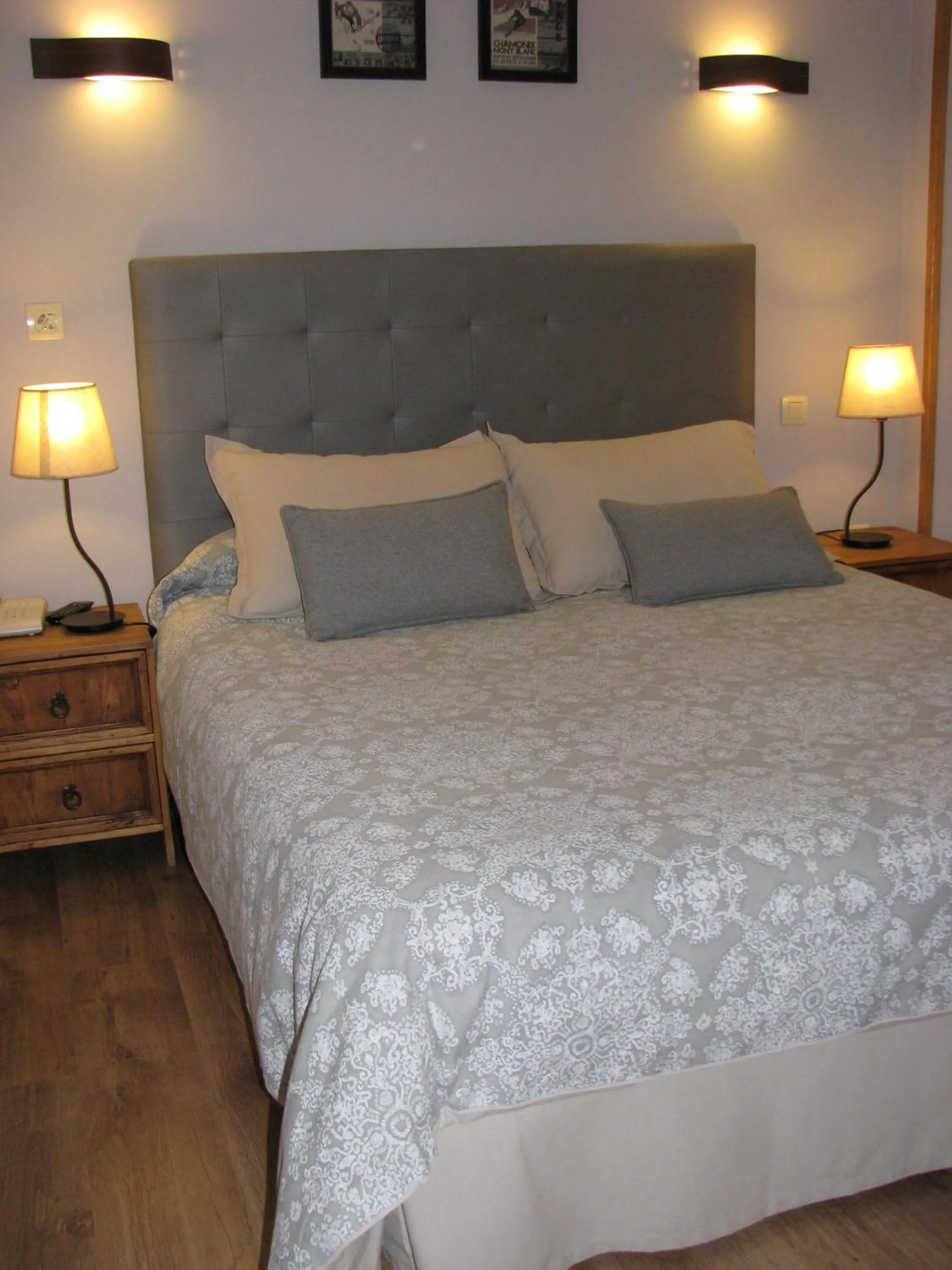 Bed in Aparthotel Sarrato