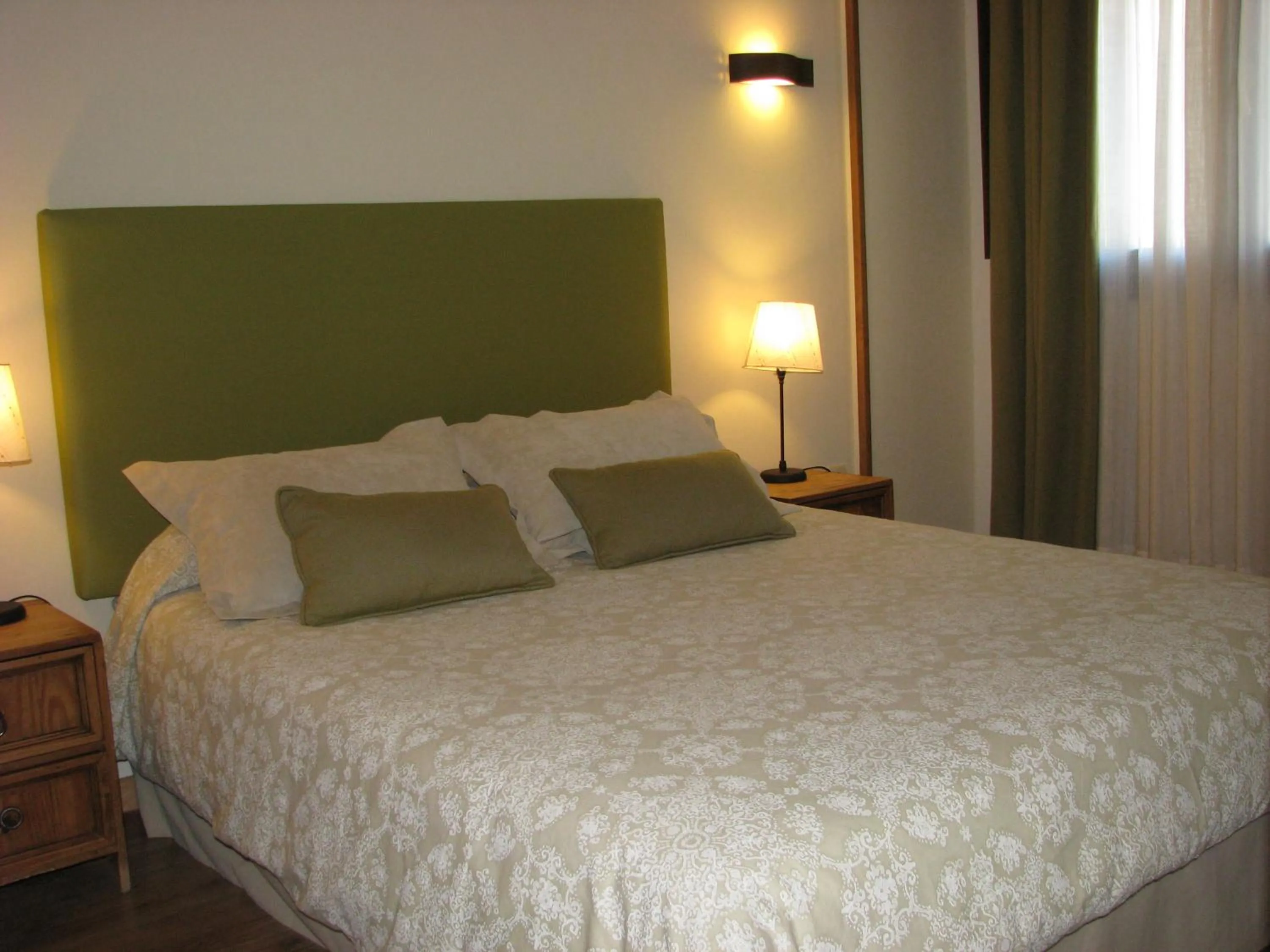 Bed in Aparthotel Sarrato