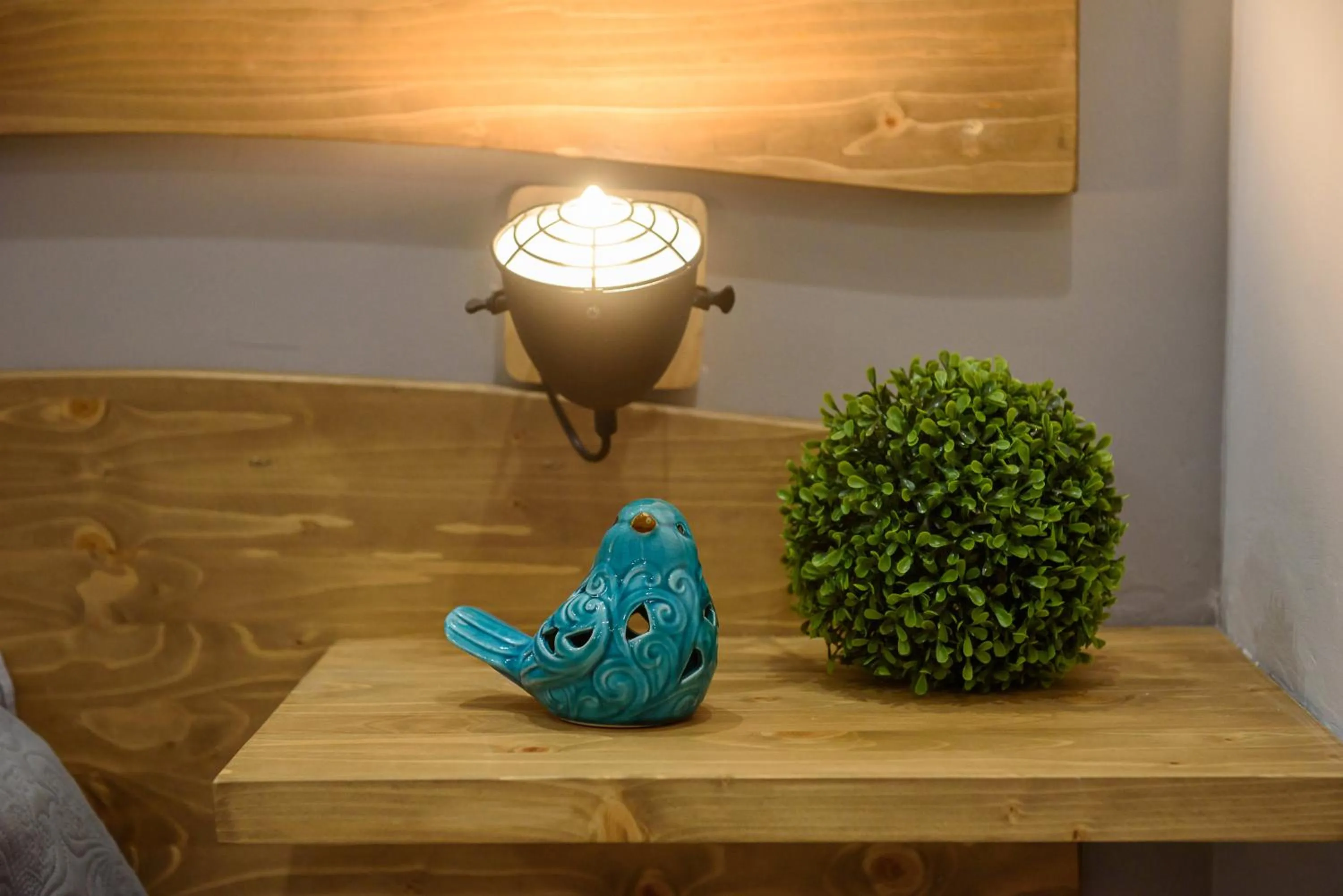 Artemissoula near airport