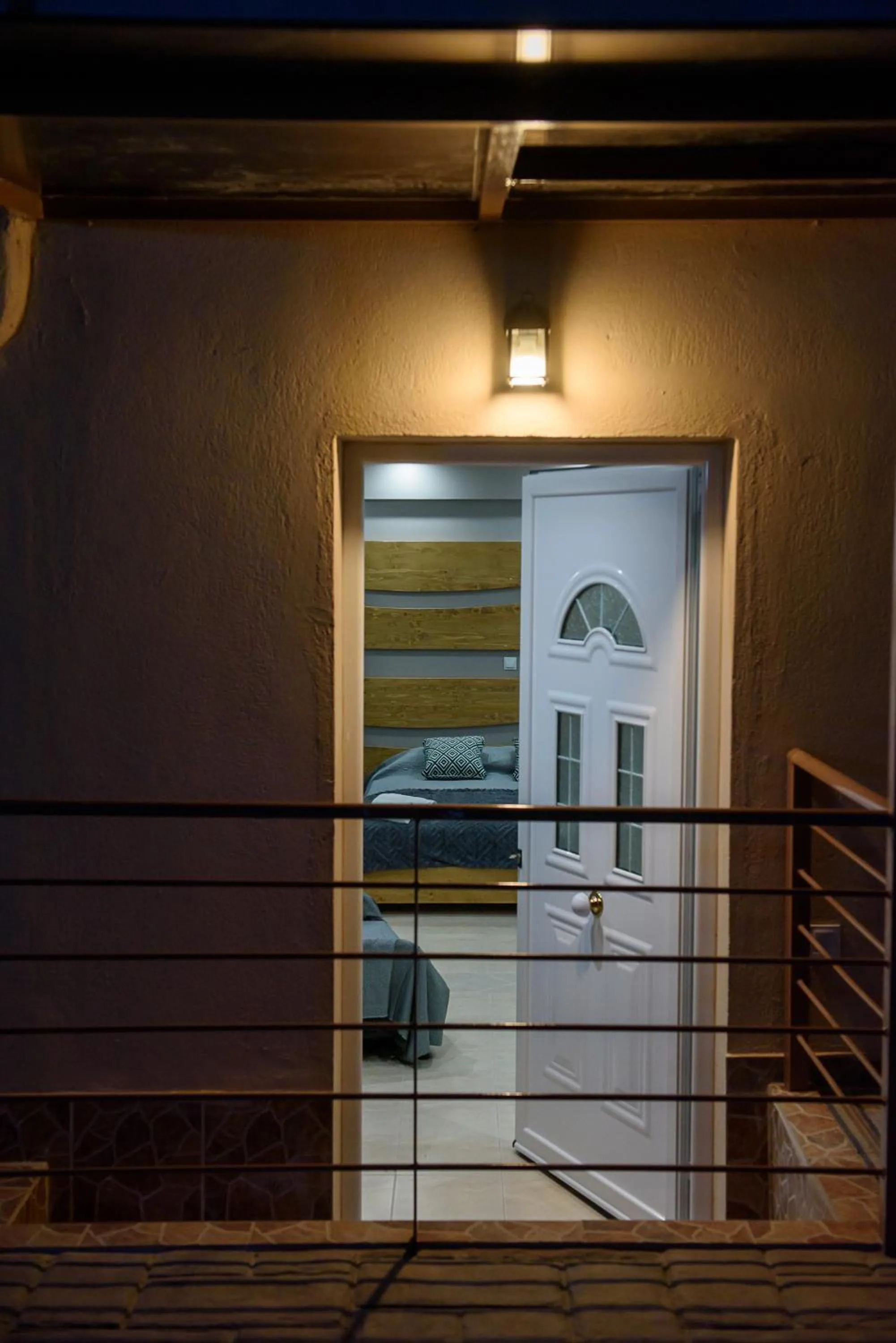 Artemissoula near airport