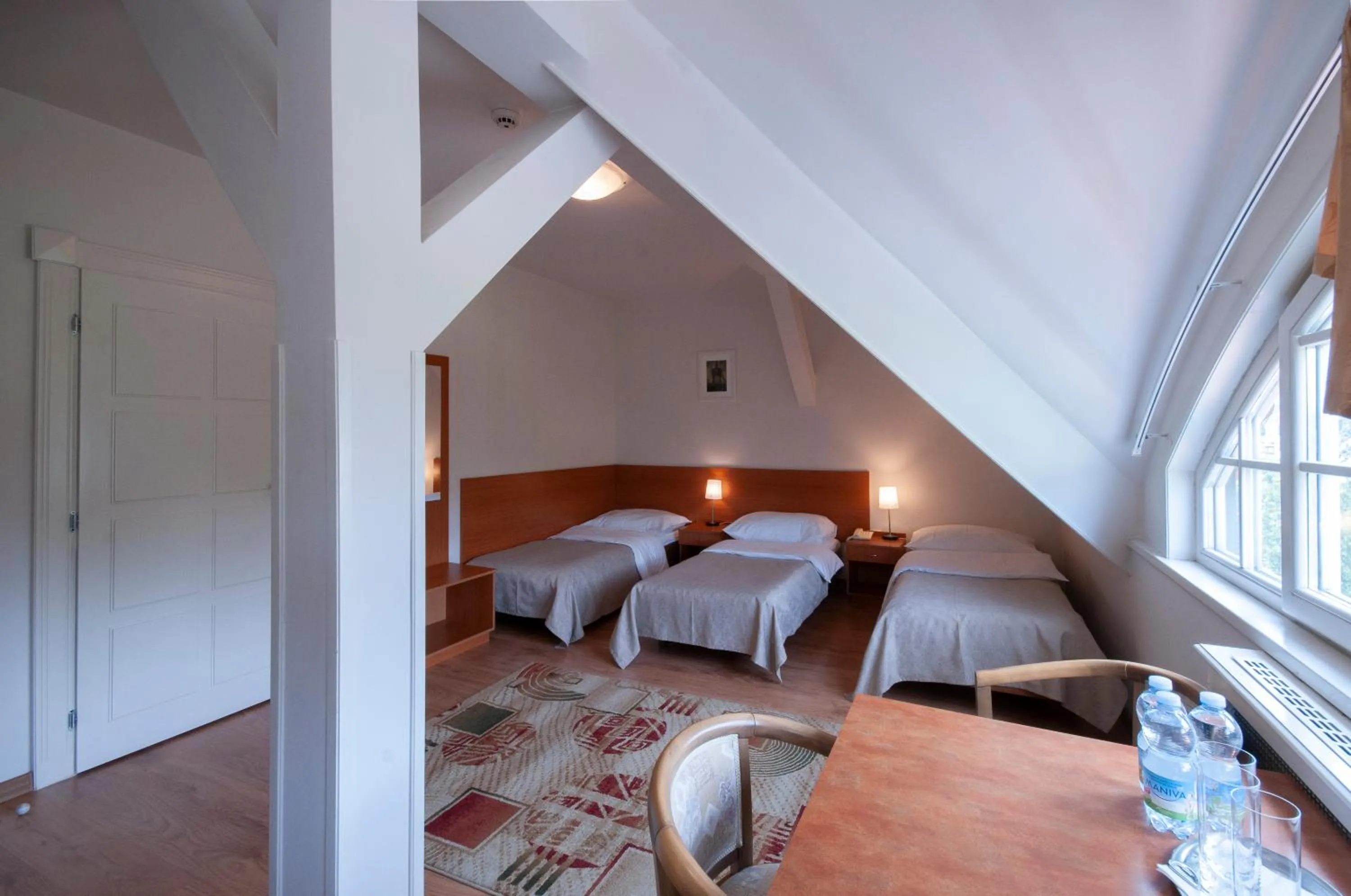 Photo of the whole room, Bed in Art Deco Hotel Hoffmann