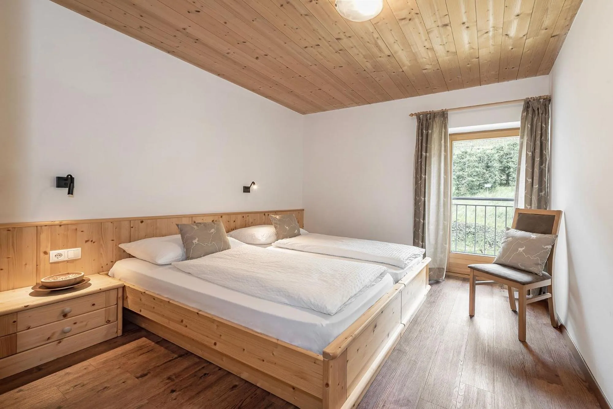 Bed in Appartements Toni