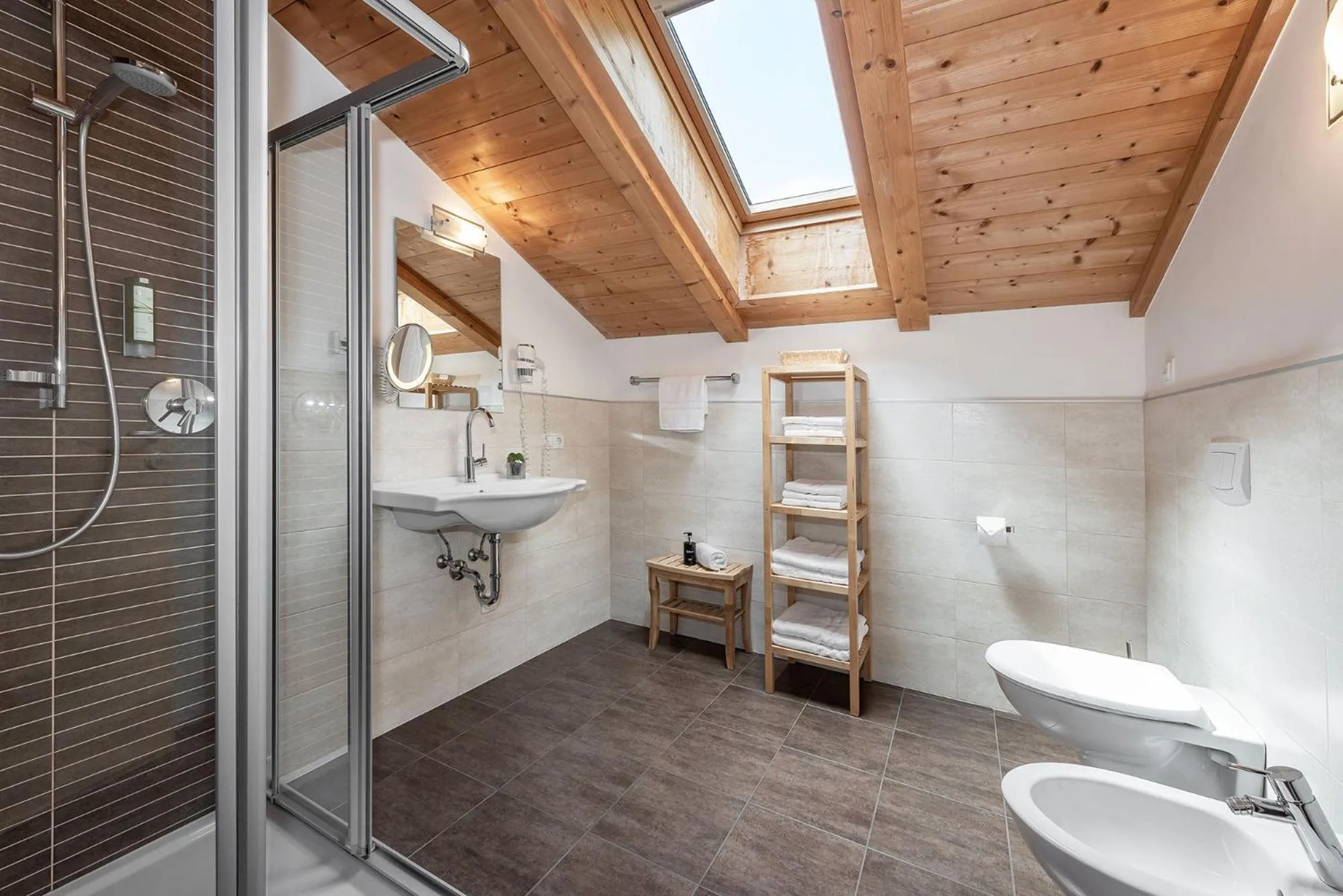 Shower in Appartements Toni