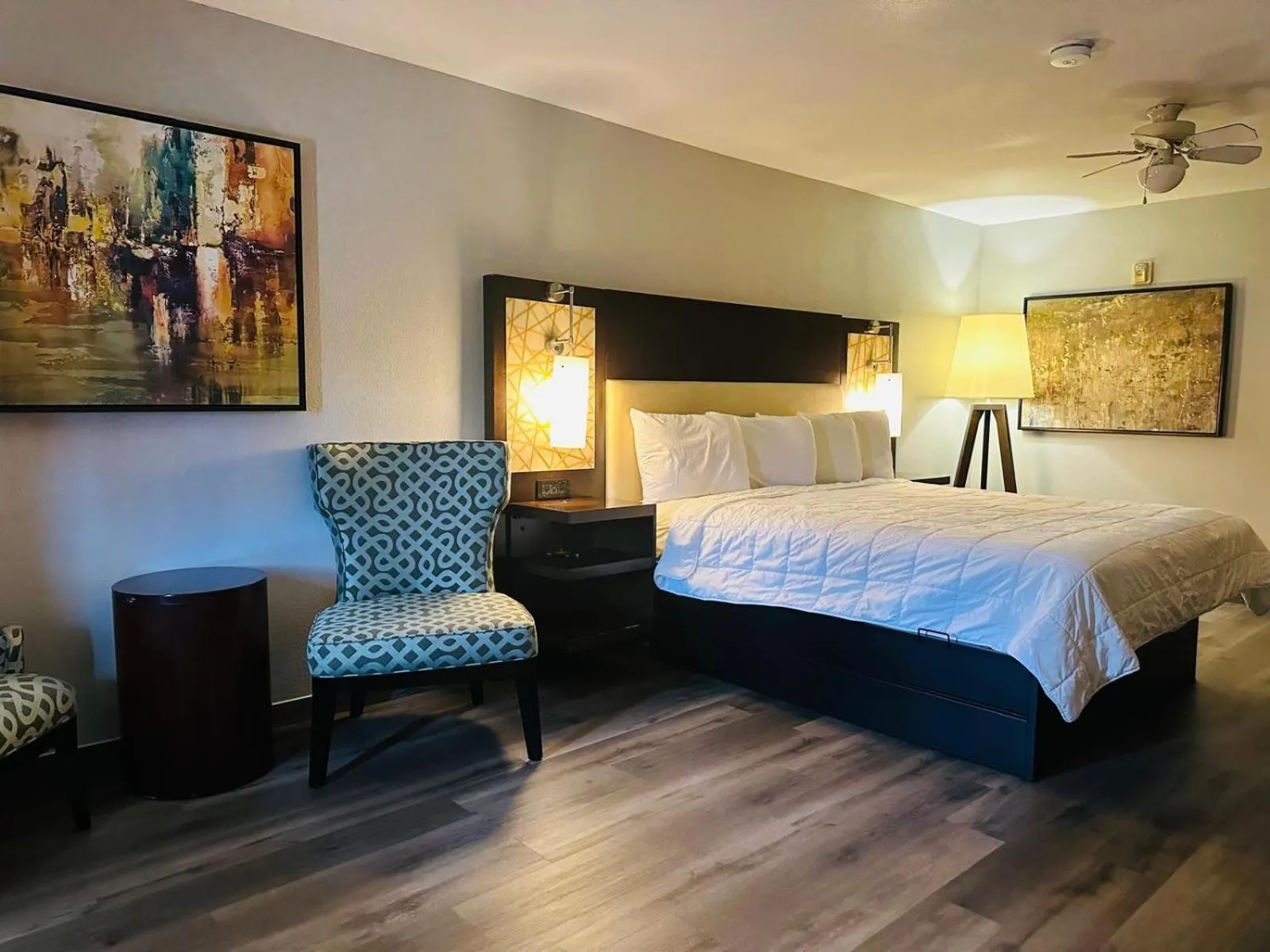 Bedroom, Bed in Executive Inn & Suites West Columbia