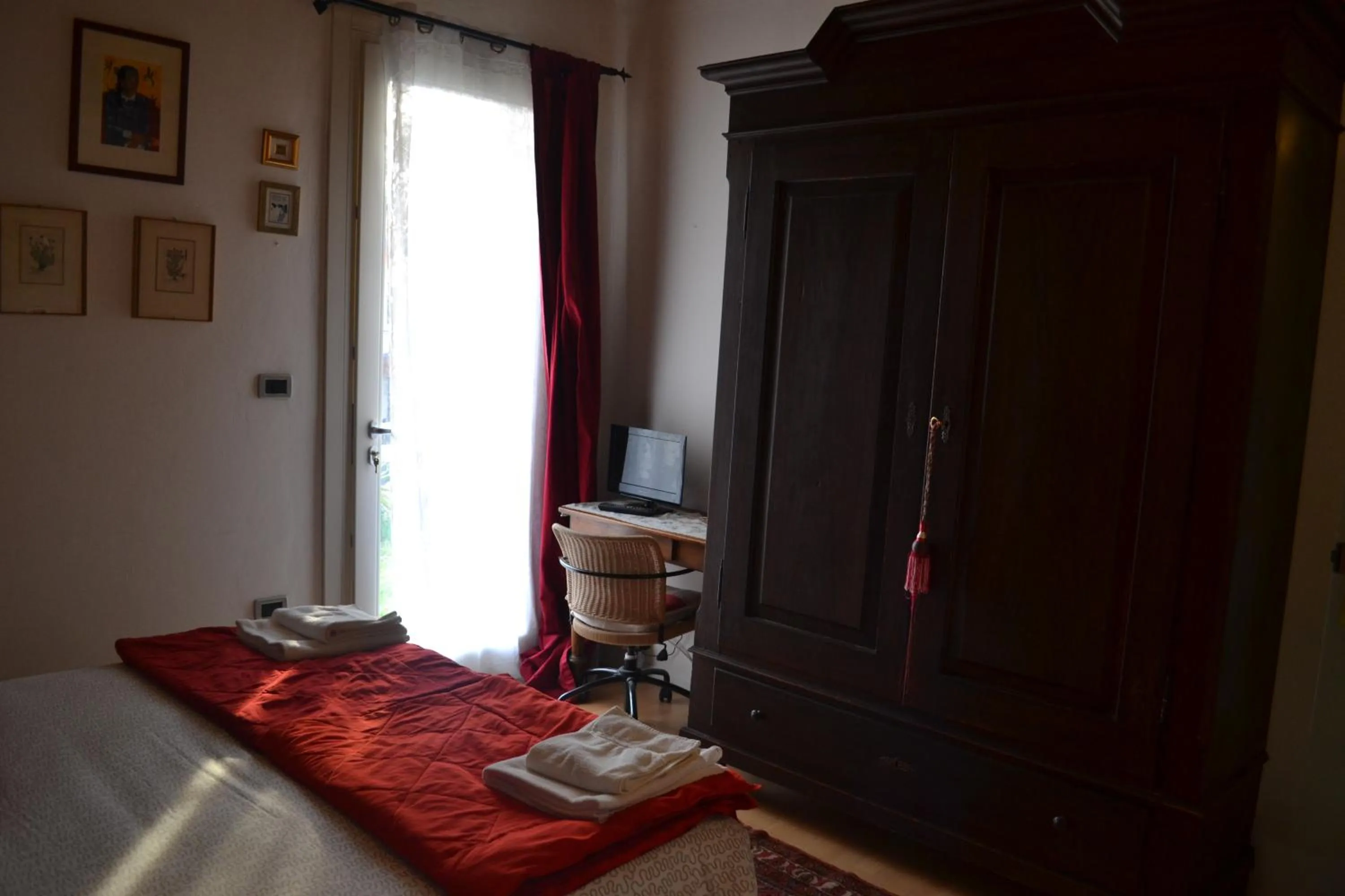 Photo of the whole room, Bed in B&B Cappuccini