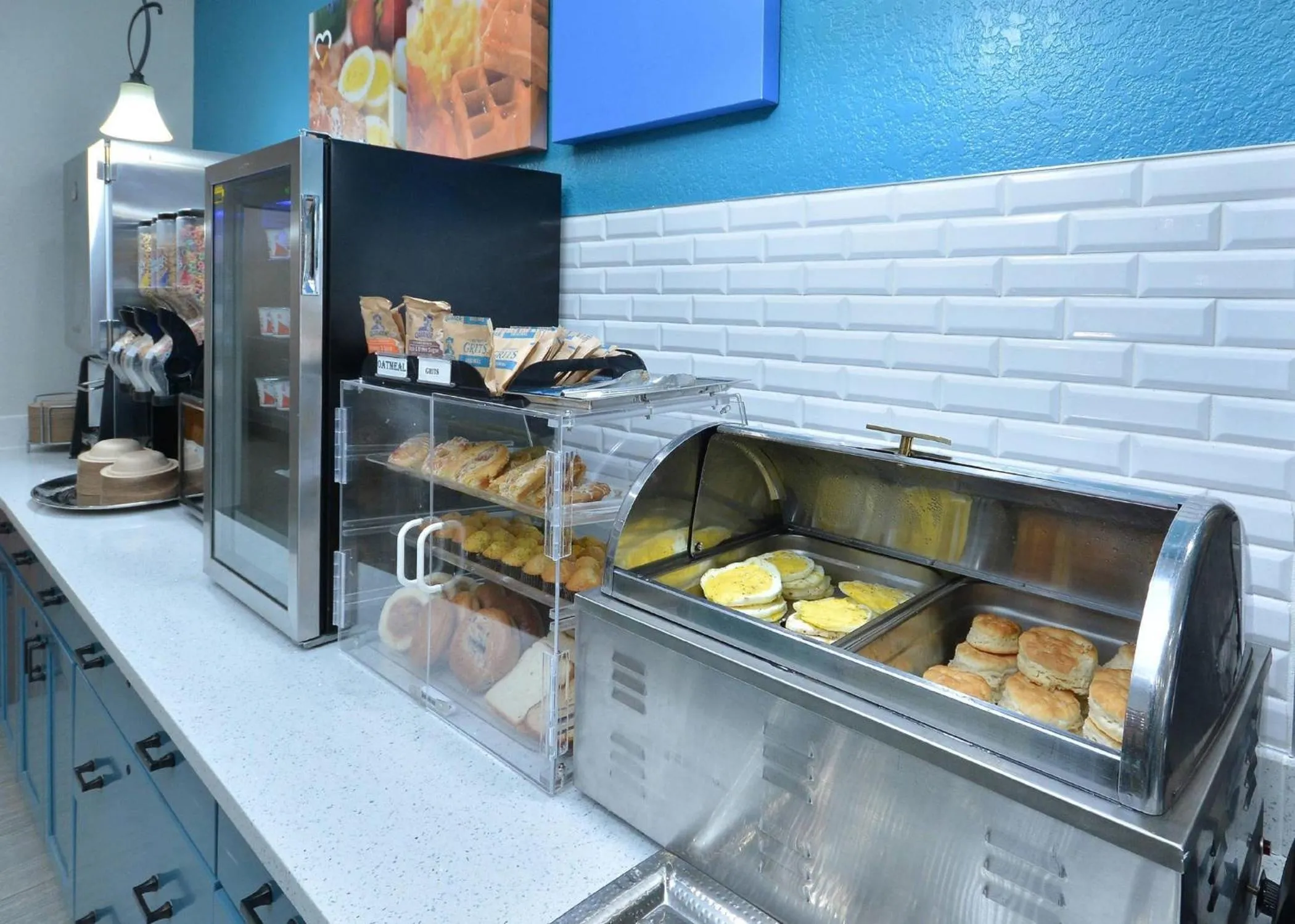 Breakfast in Brookstone Lodge near Biltmore Village, an Ascend Collection Hotel