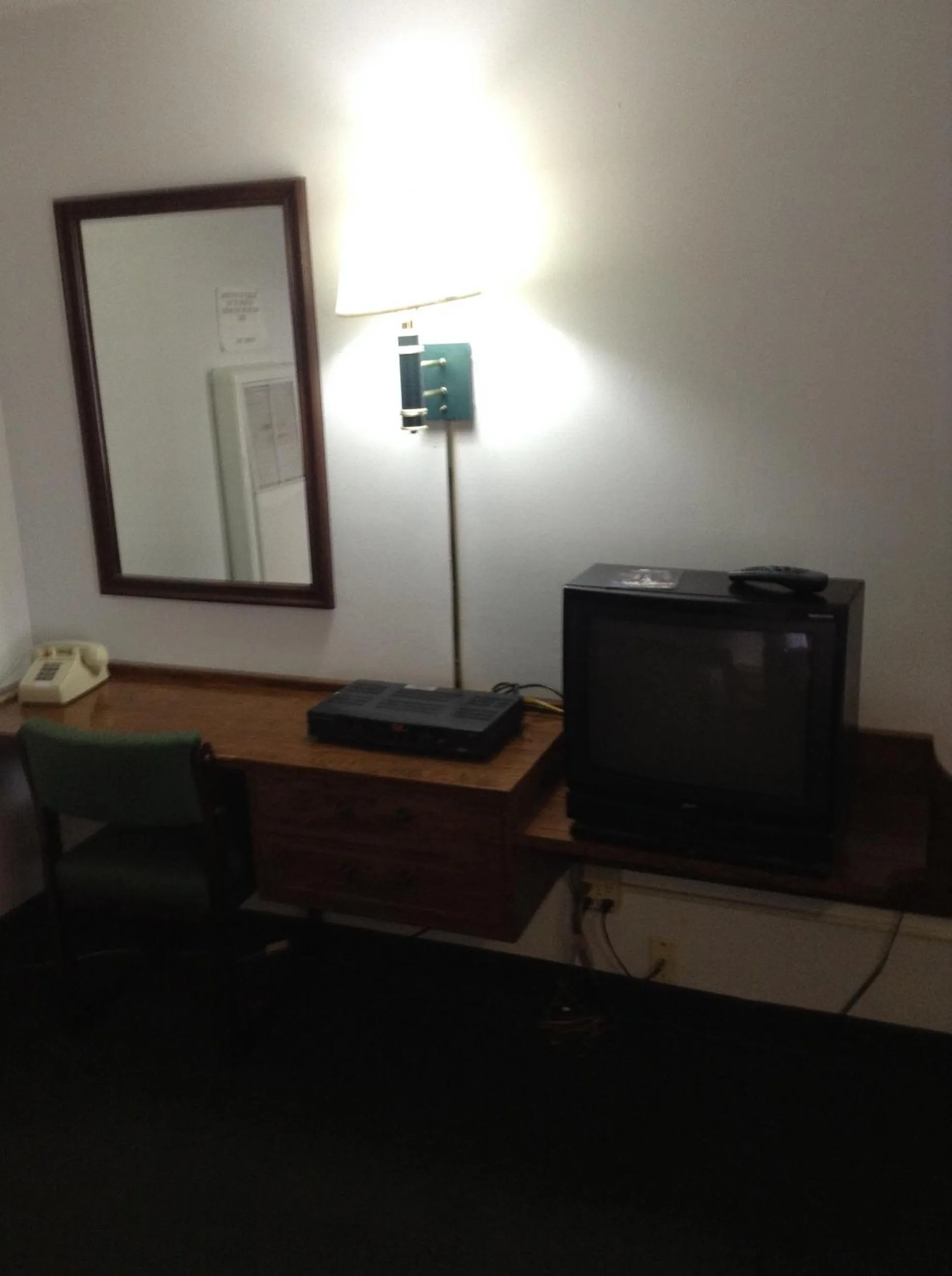 TV and multimedia in Plaza Inn