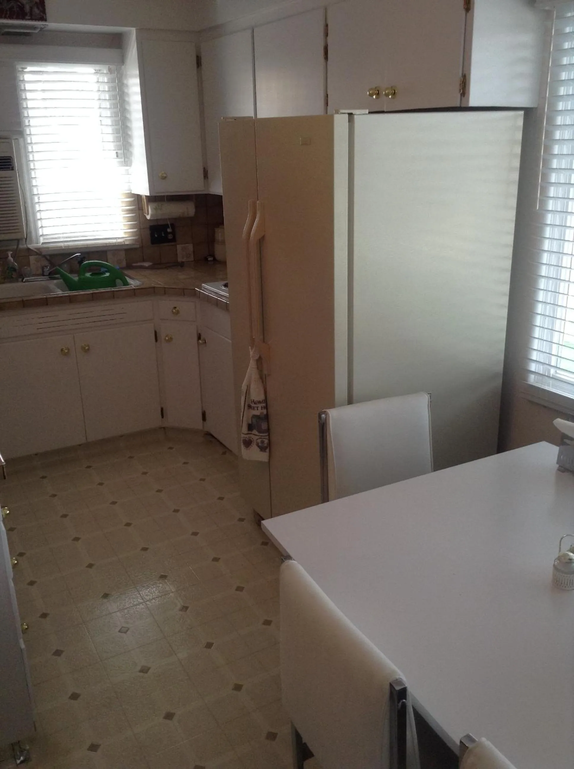 Kitchen or kitchenette in Plaza Inn