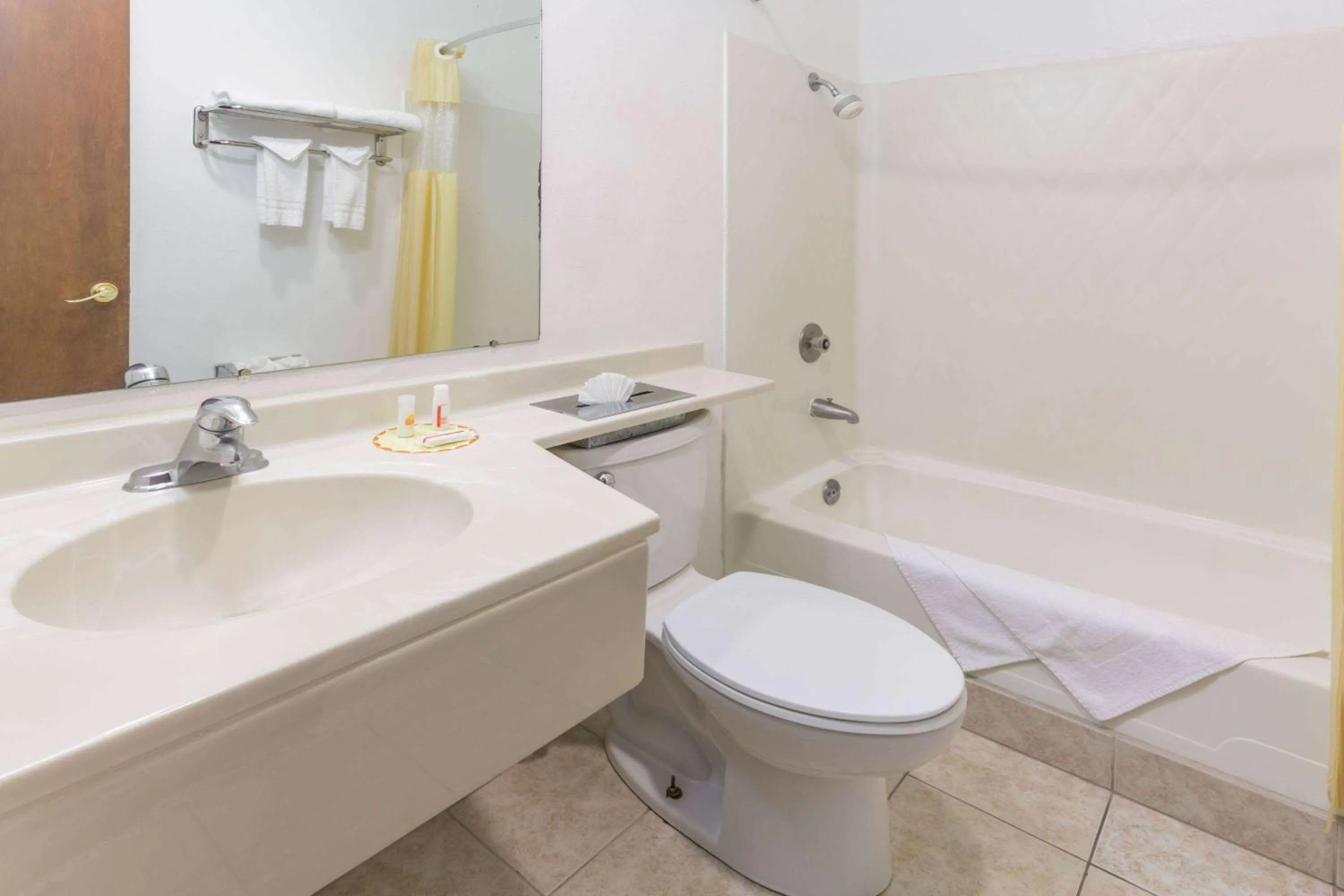 Bathroom in Days Inn by Wyndham Medford
