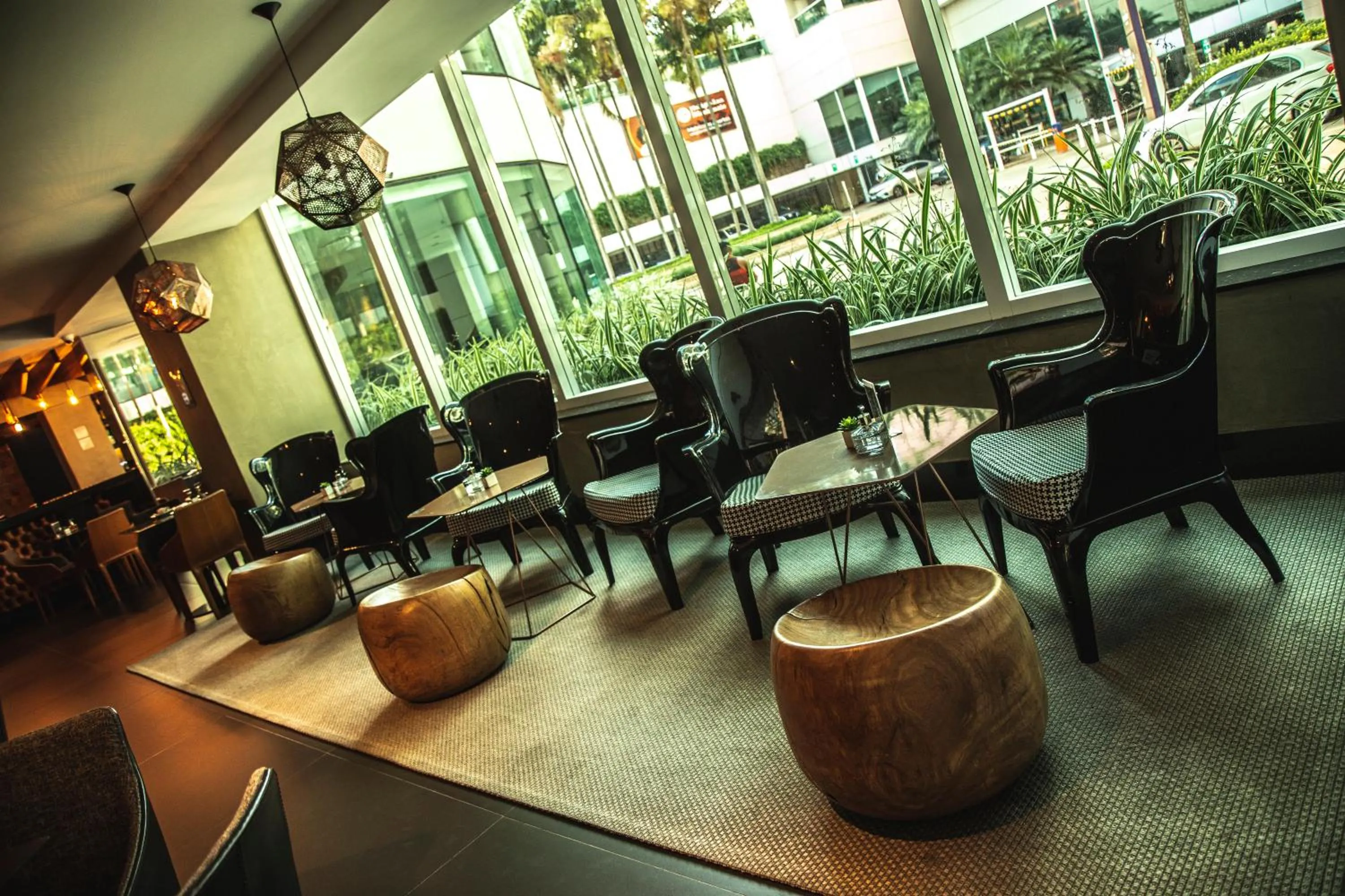 Restaurant/places to eat in Mercure Uberlândia Plaza Shopping