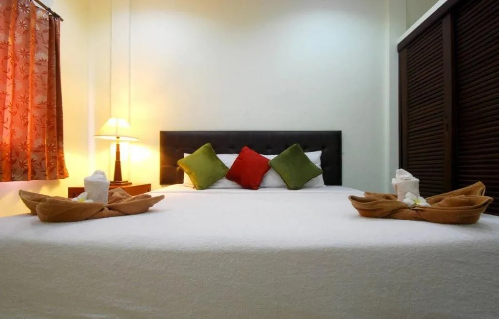 Bed in Buathong Place