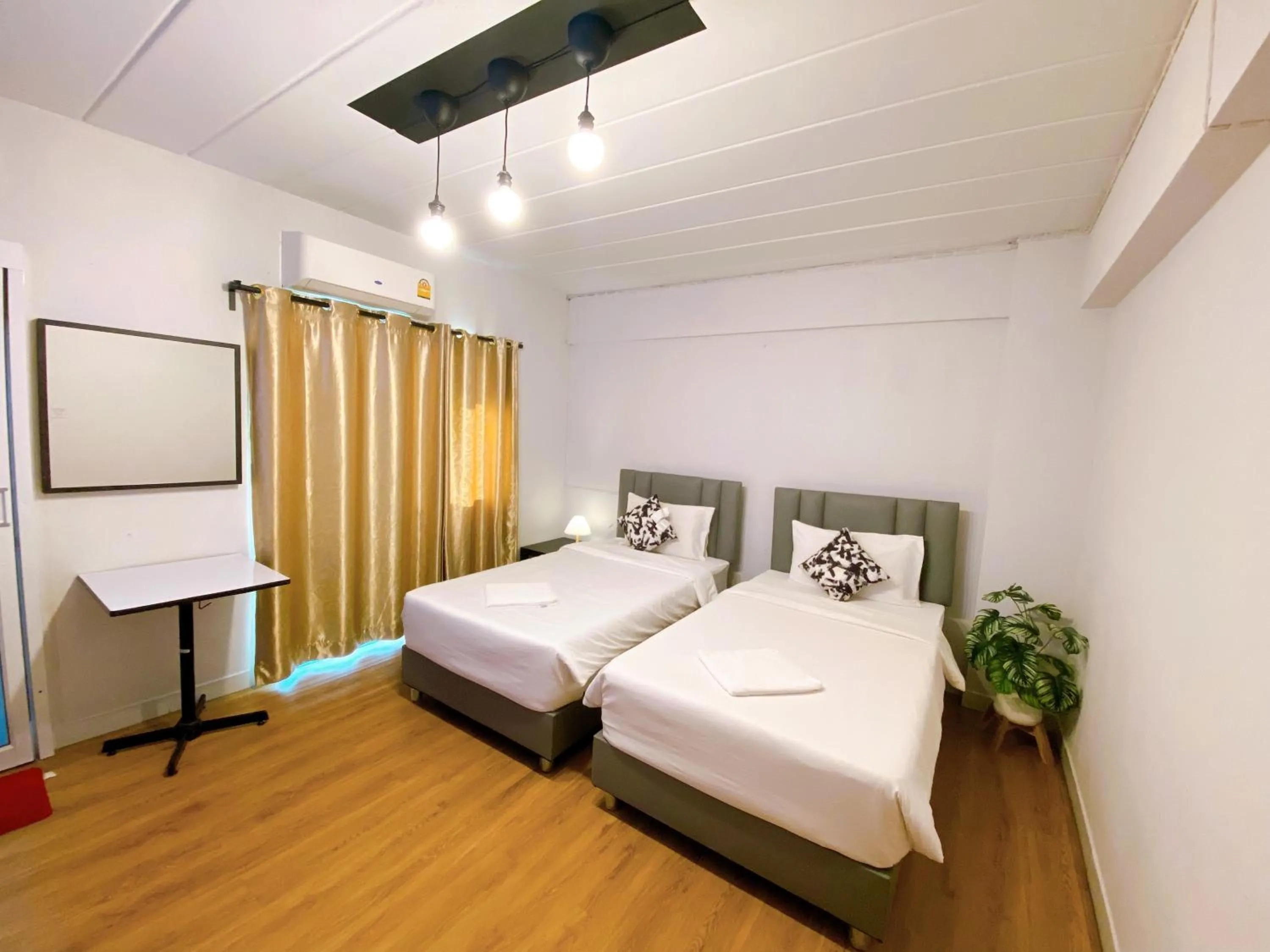 Bed in T.U.B. Mansion