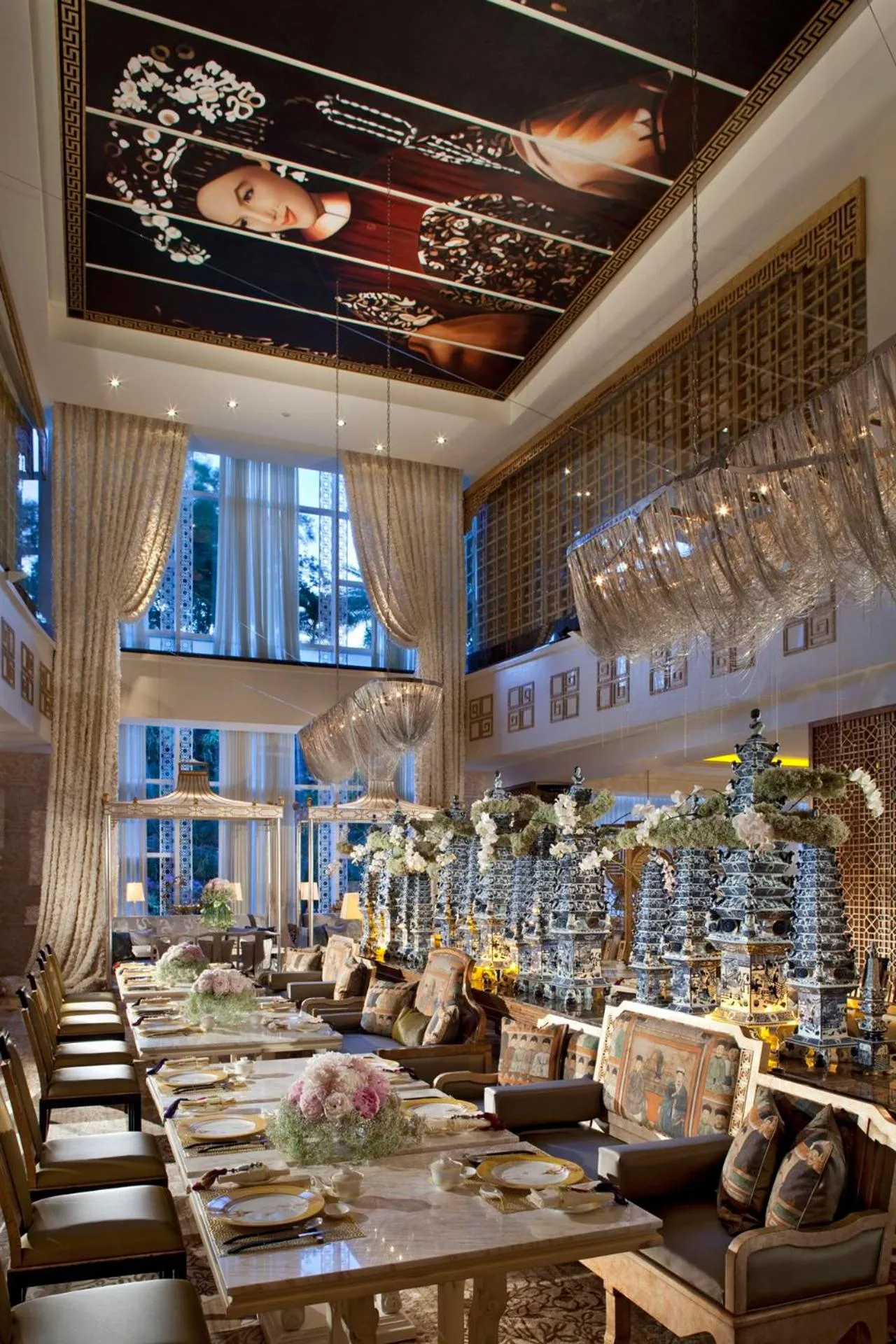 Restaurant/places to eat in Hotel Mulia Senayan, Jakarta