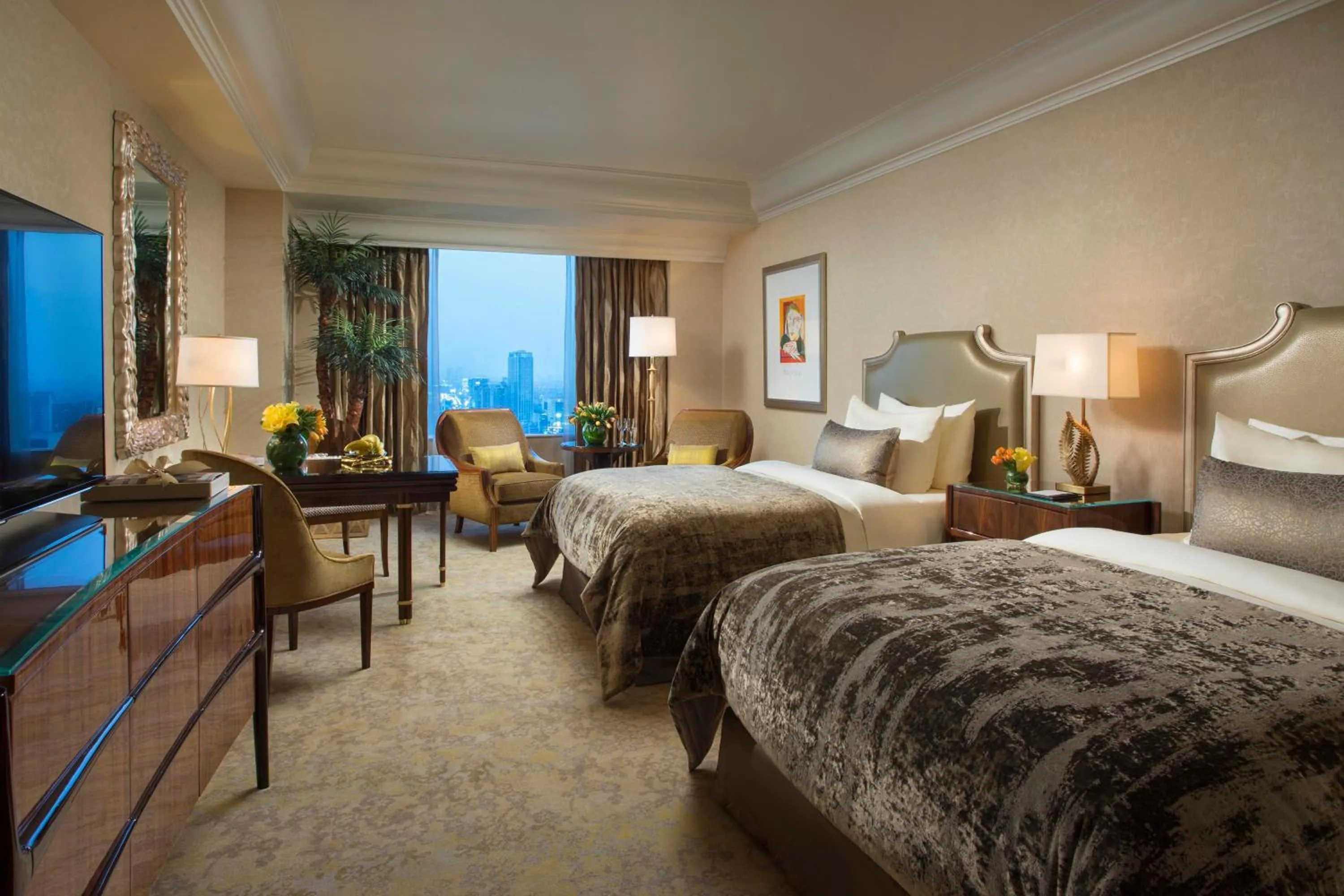 Bed in Hotel Mulia Senayan, Jakarta