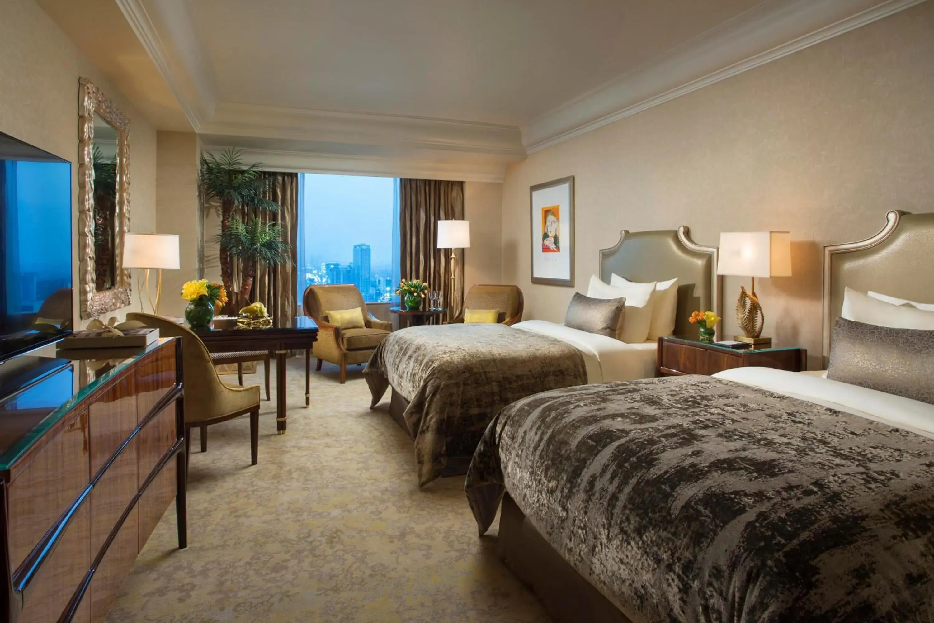 Executive Twin Room in Hotel Mulia Senayan, Jakarta Executive Twin Room in Hotel Mulia Senayan, Jakarta