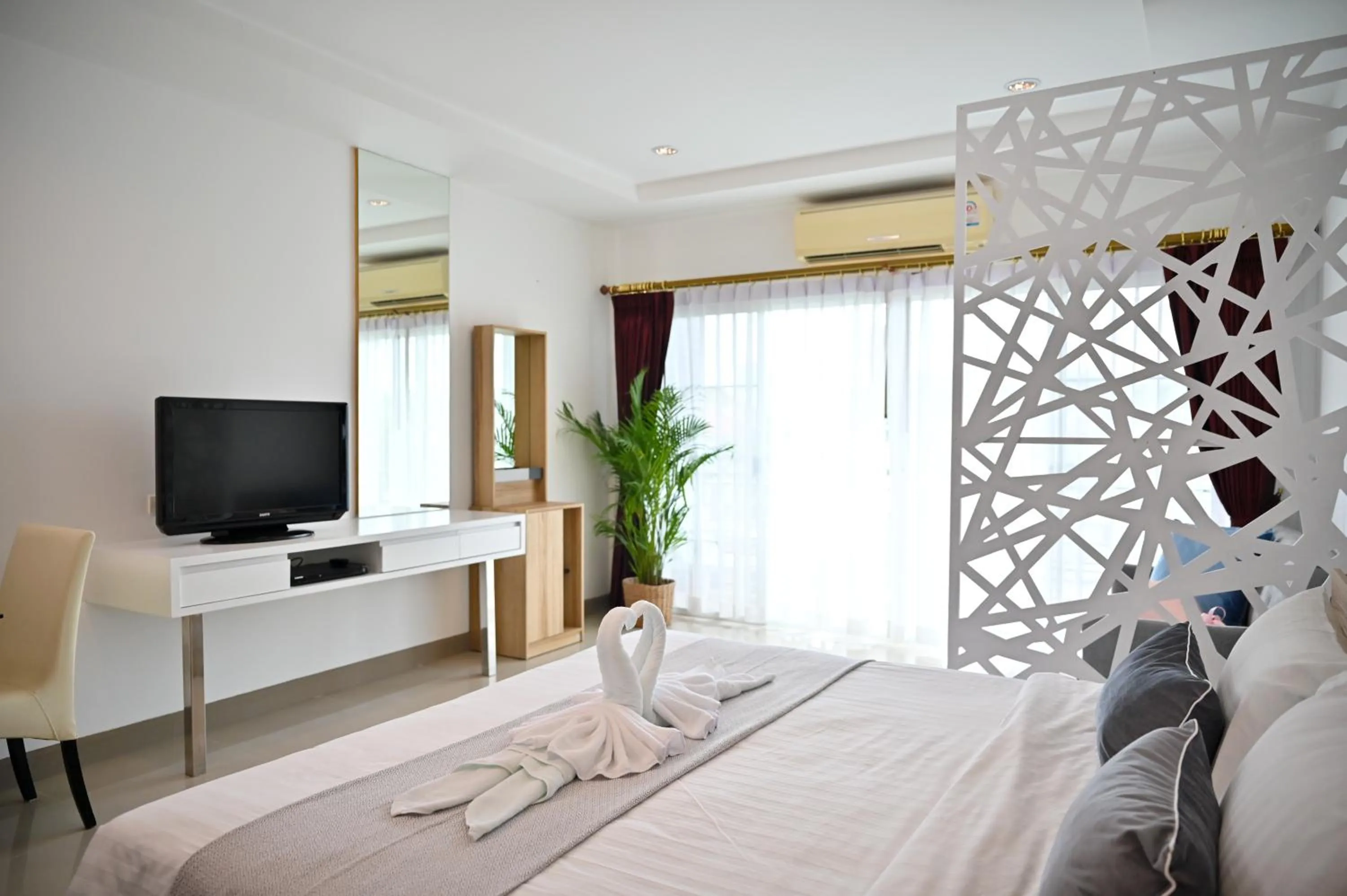 Bedroom, Bed in Sivana Place Phuket