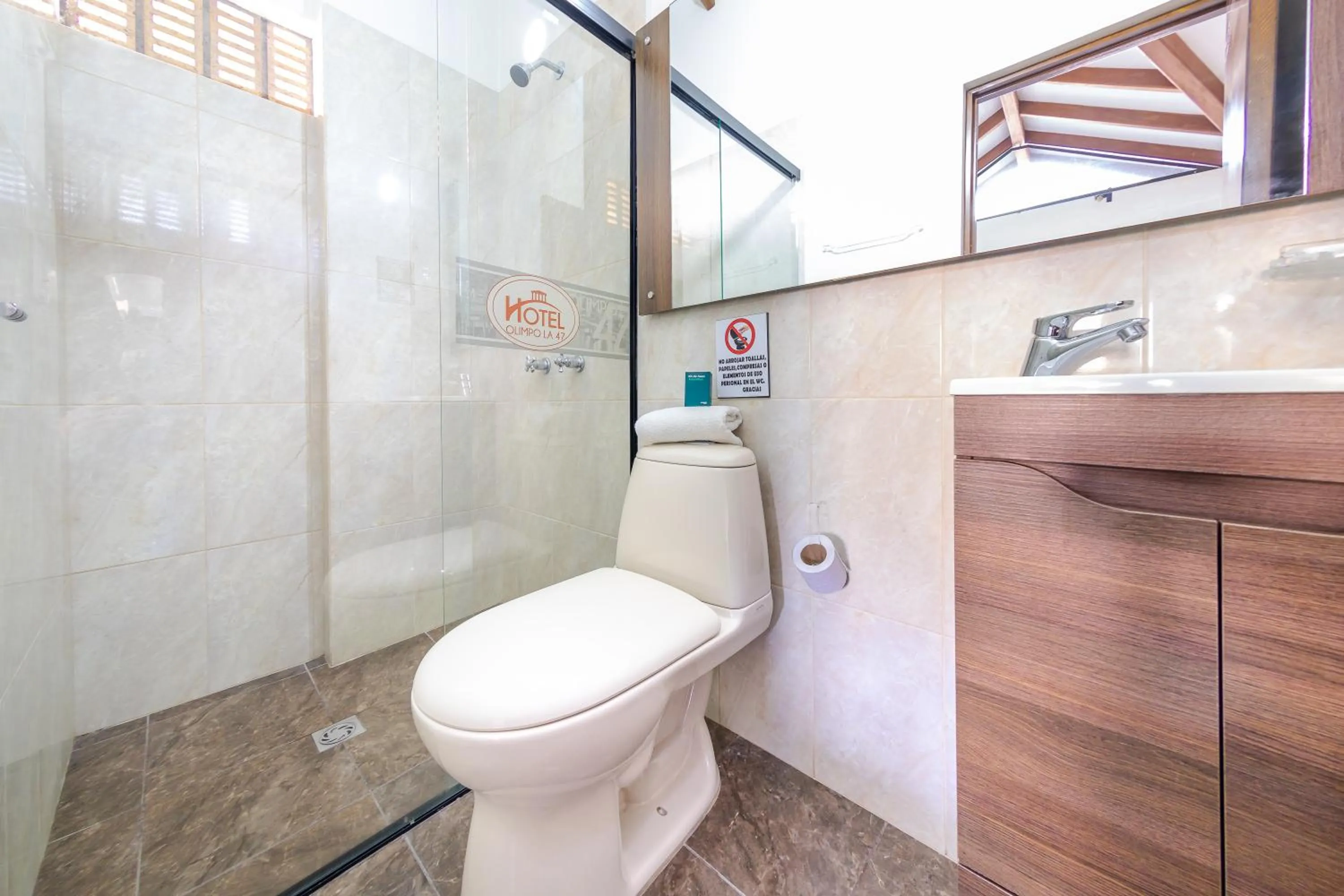 Bathroom in Olimpo la 47