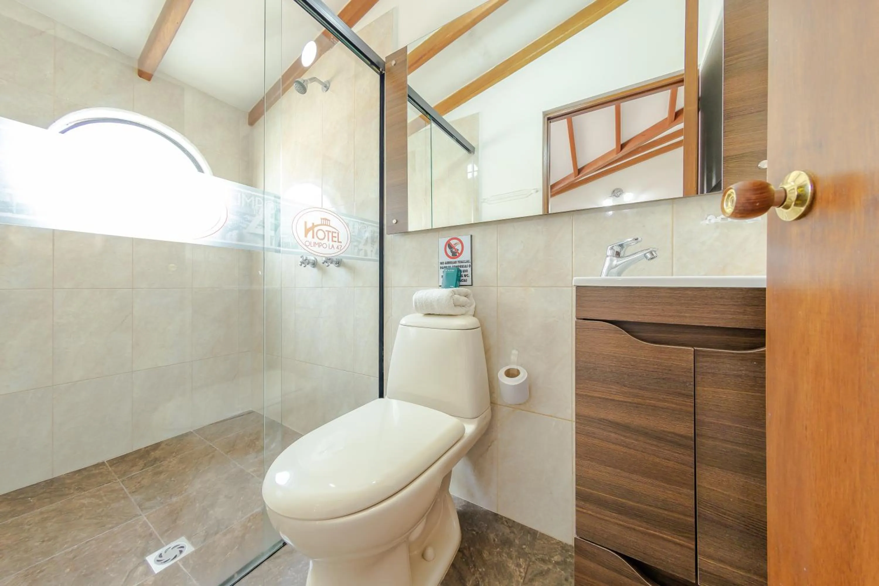 Bathroom in Olimpo la 47