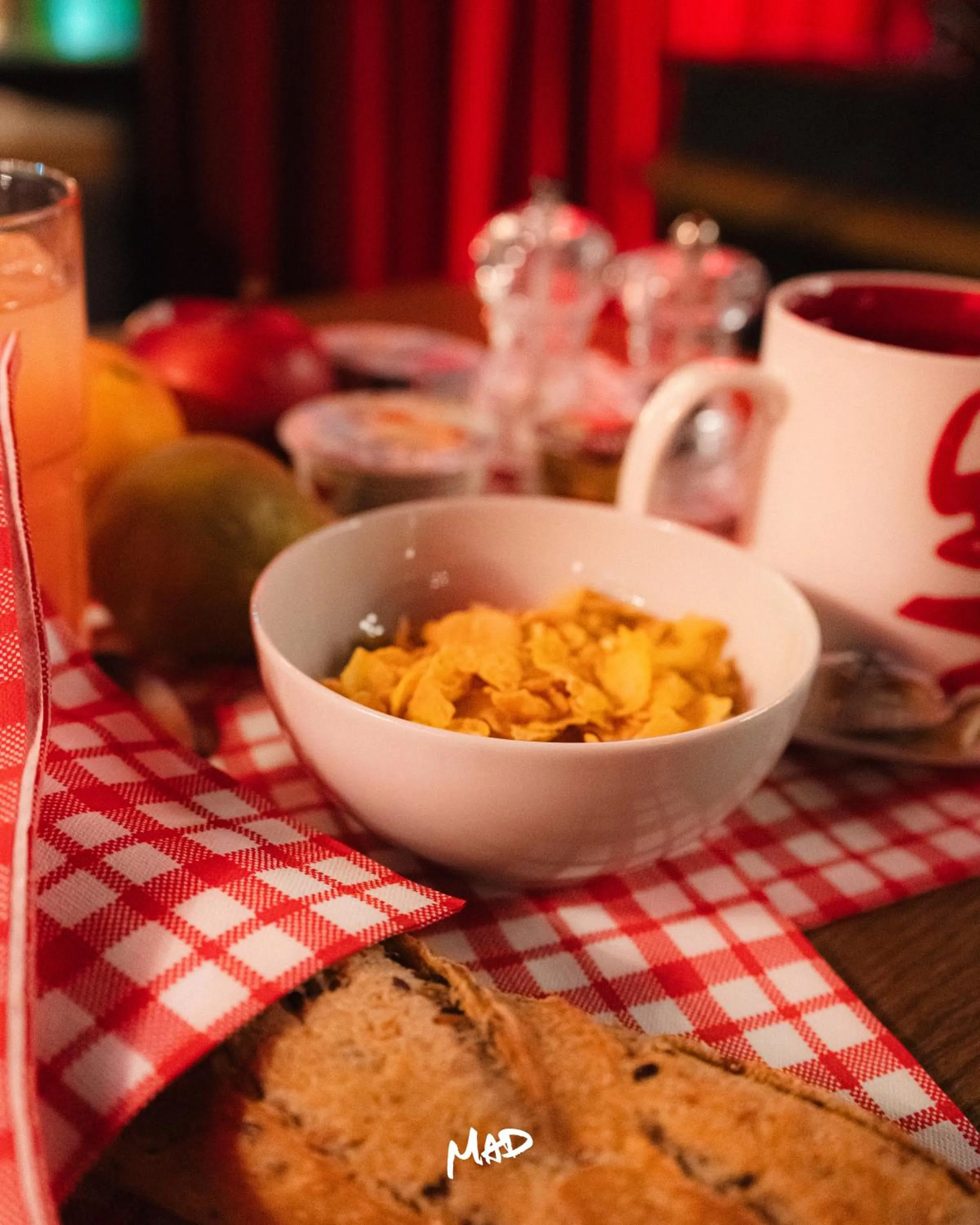 Breakfast in ibis Styles Lausanne Center MadHouse