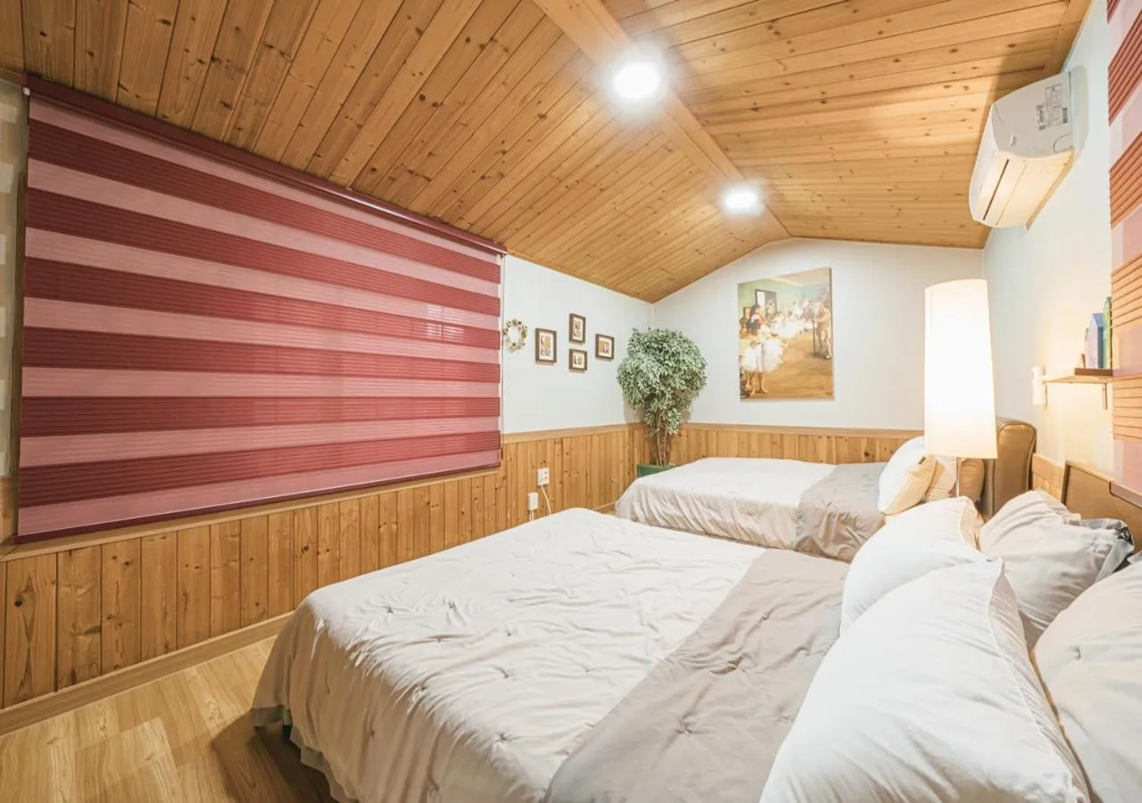 Jeju Haepoomdal Pension