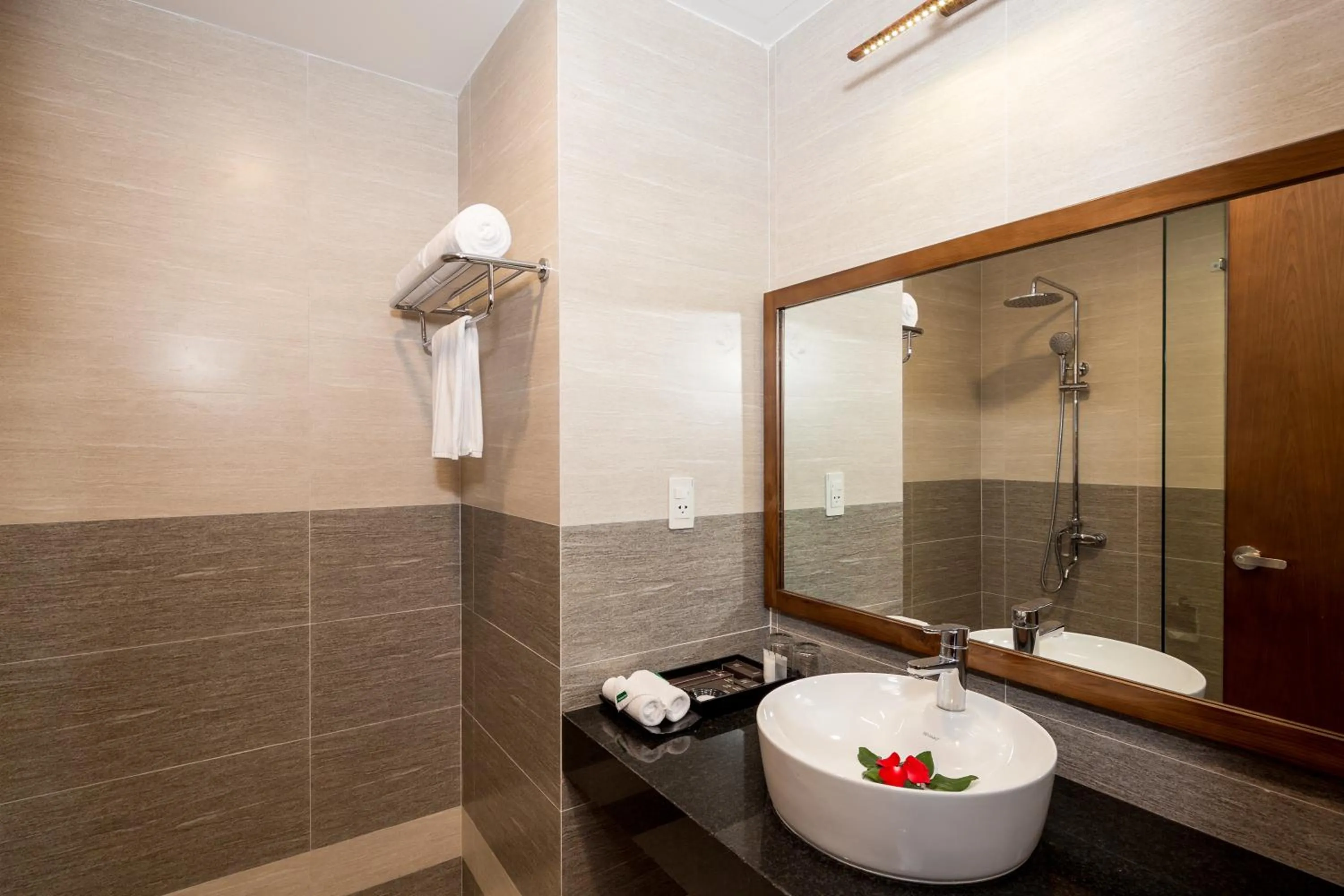 Bathroom in Tamarind Danang Beach Hotel