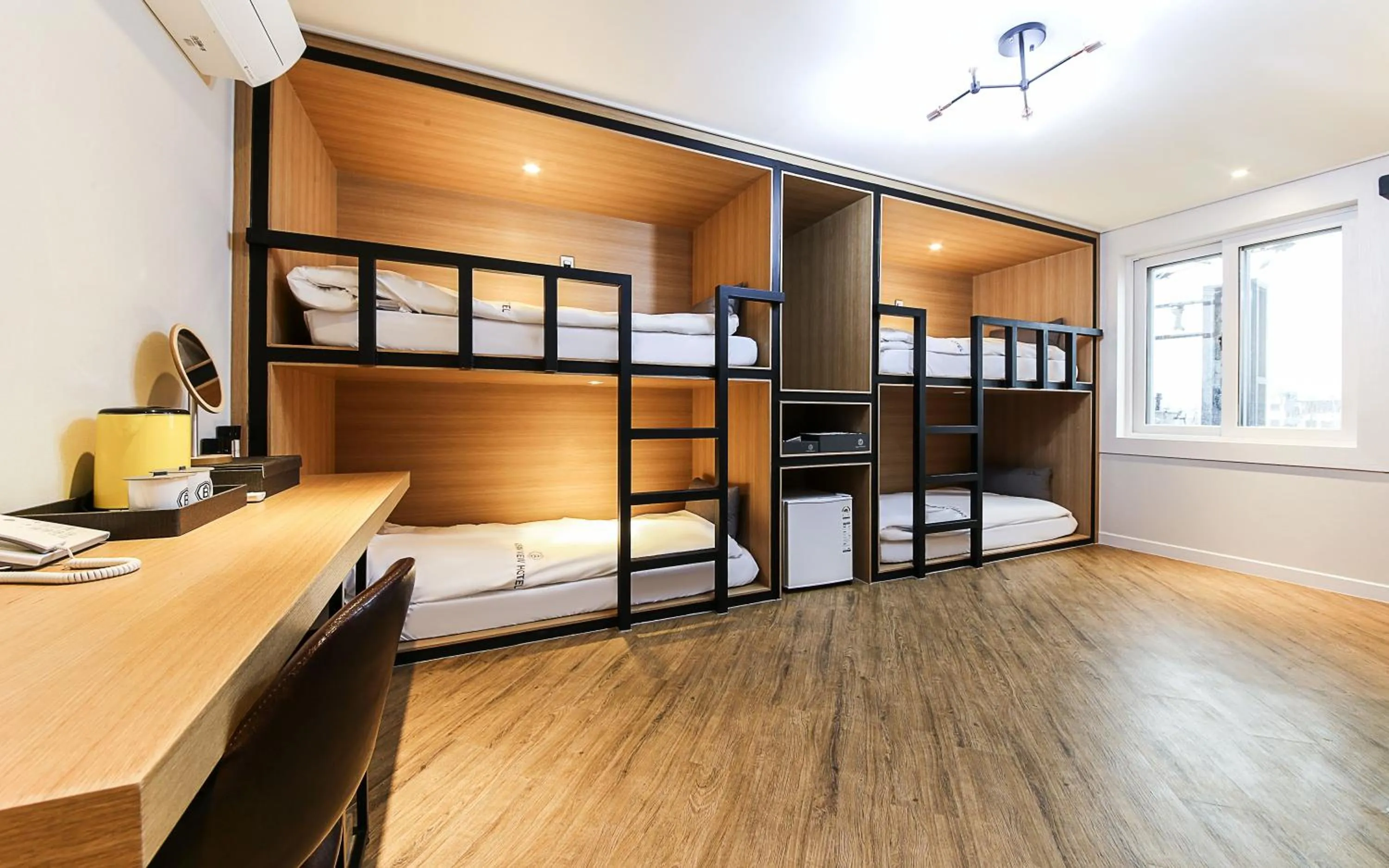 Bed in Busan Station BUSAN VIEW HOTEL