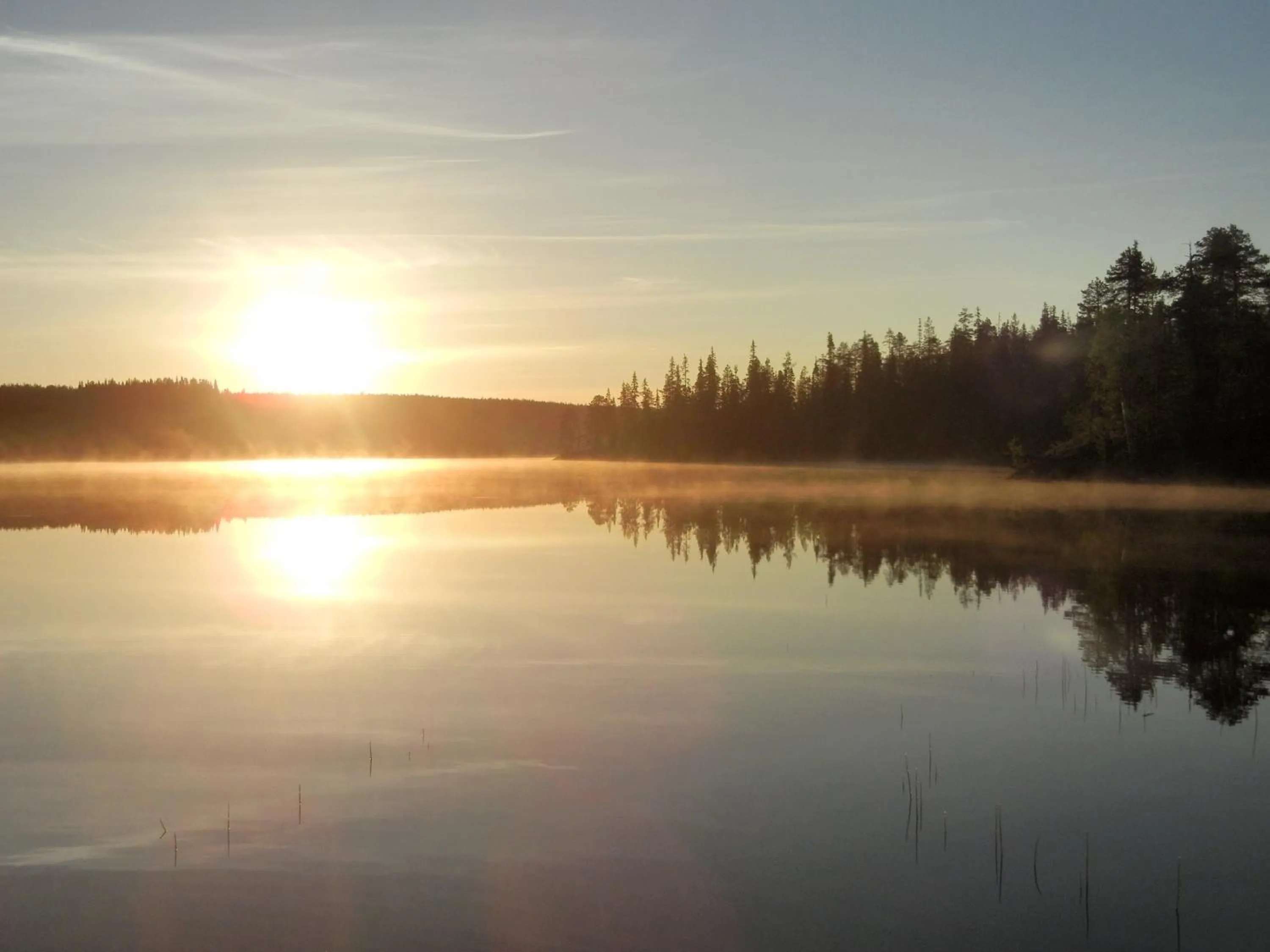 Isokenkäisten Klubi - Wilderness Lodge